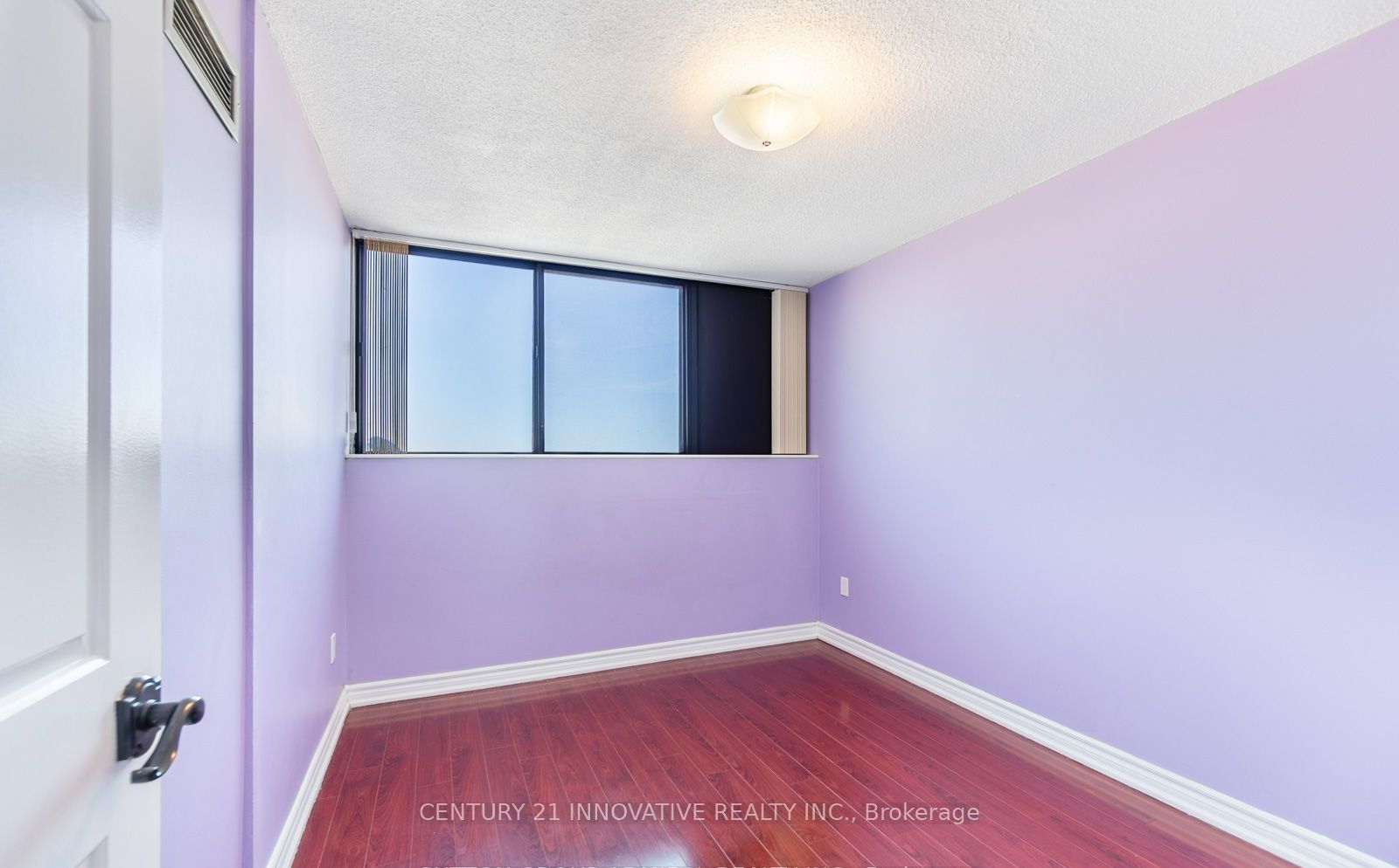 10 Tapscott Road, #1207