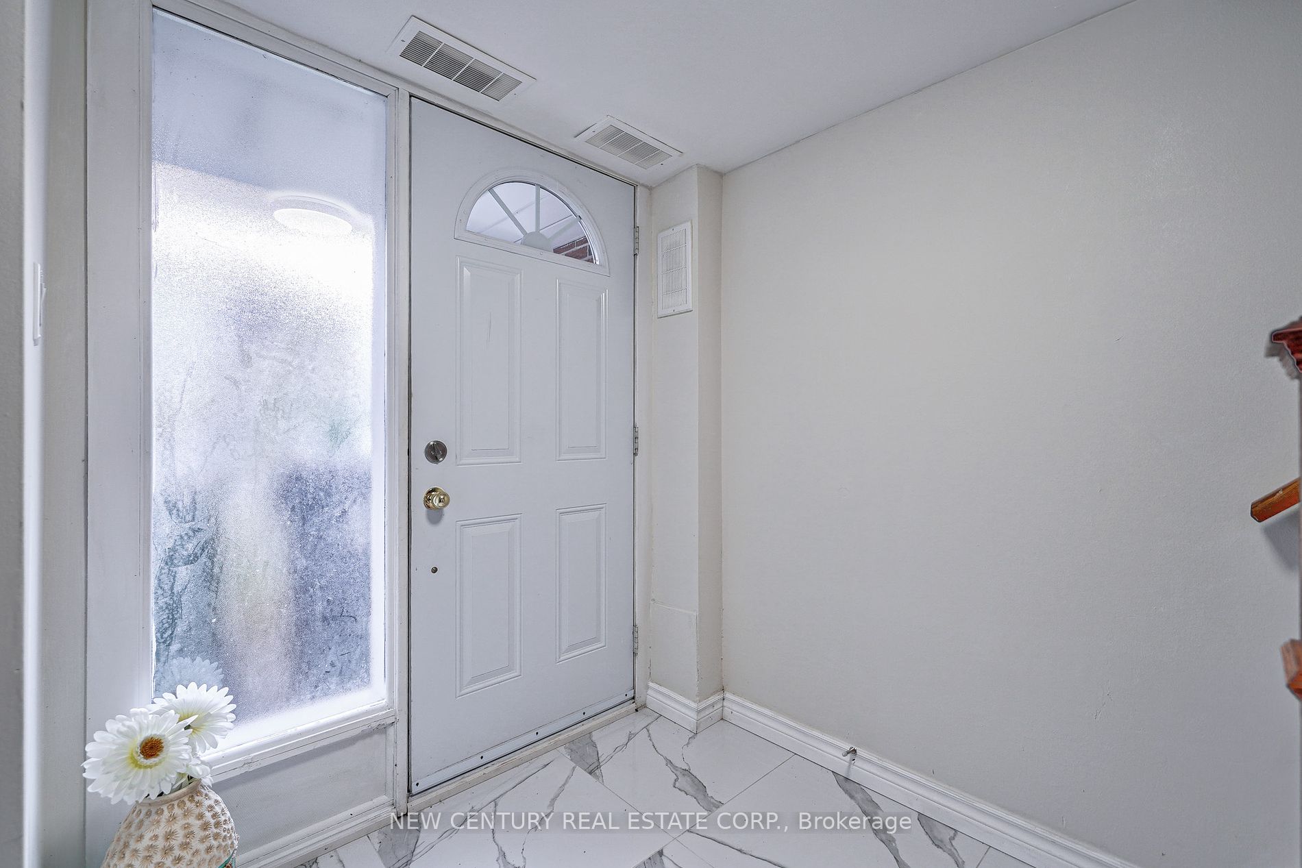 92 Trailridge Crescent, #63