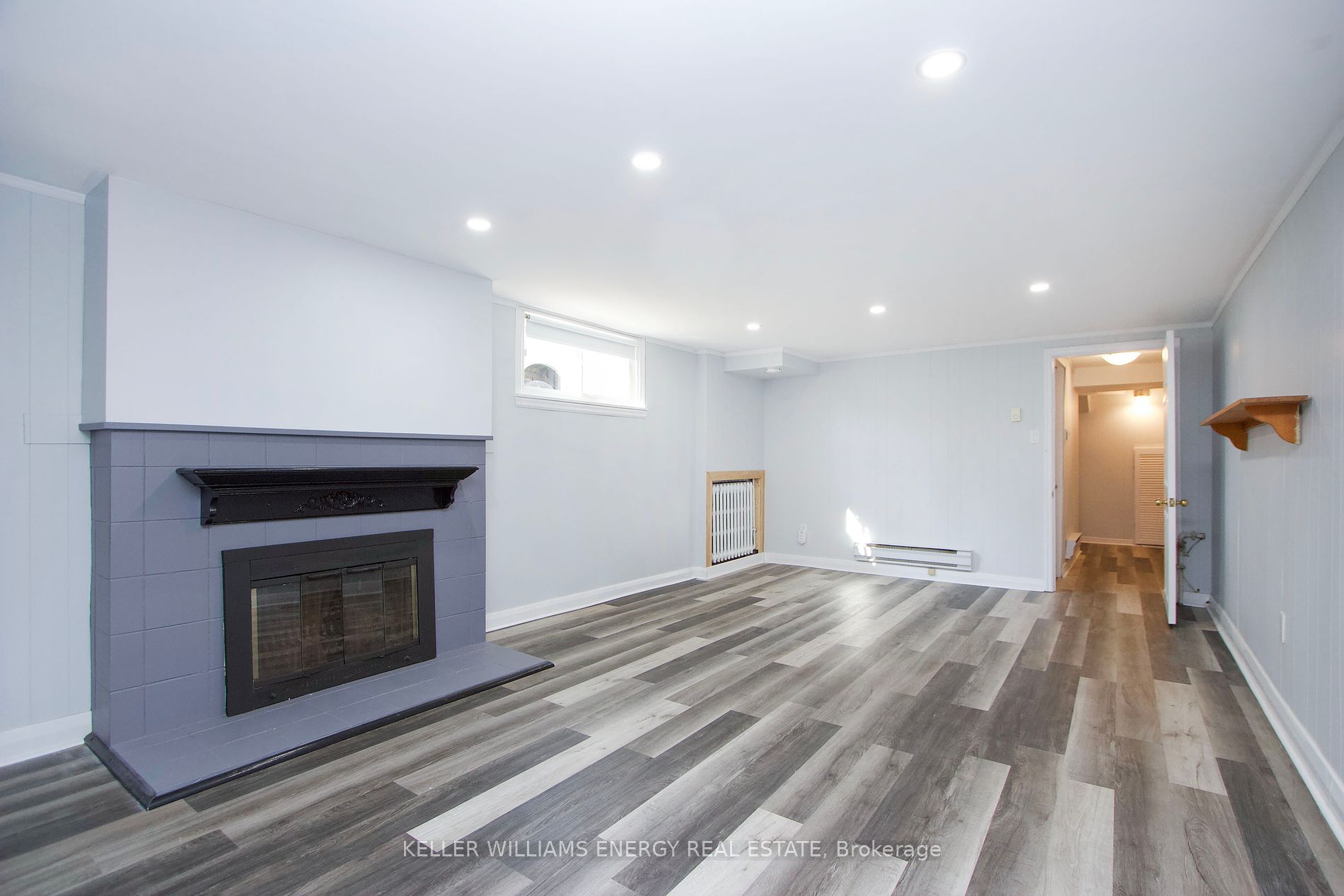 356 Gliddon Ave, #Lower