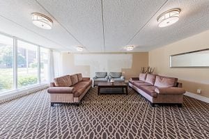 2 Glamorgan Ave, #1205