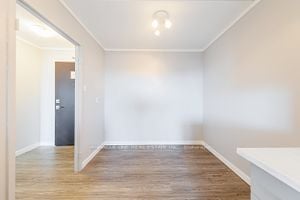 2 Glamorgan Ave, #1205