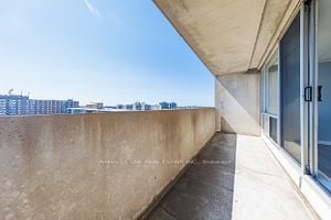 2 Glamorgan Ave, #1205