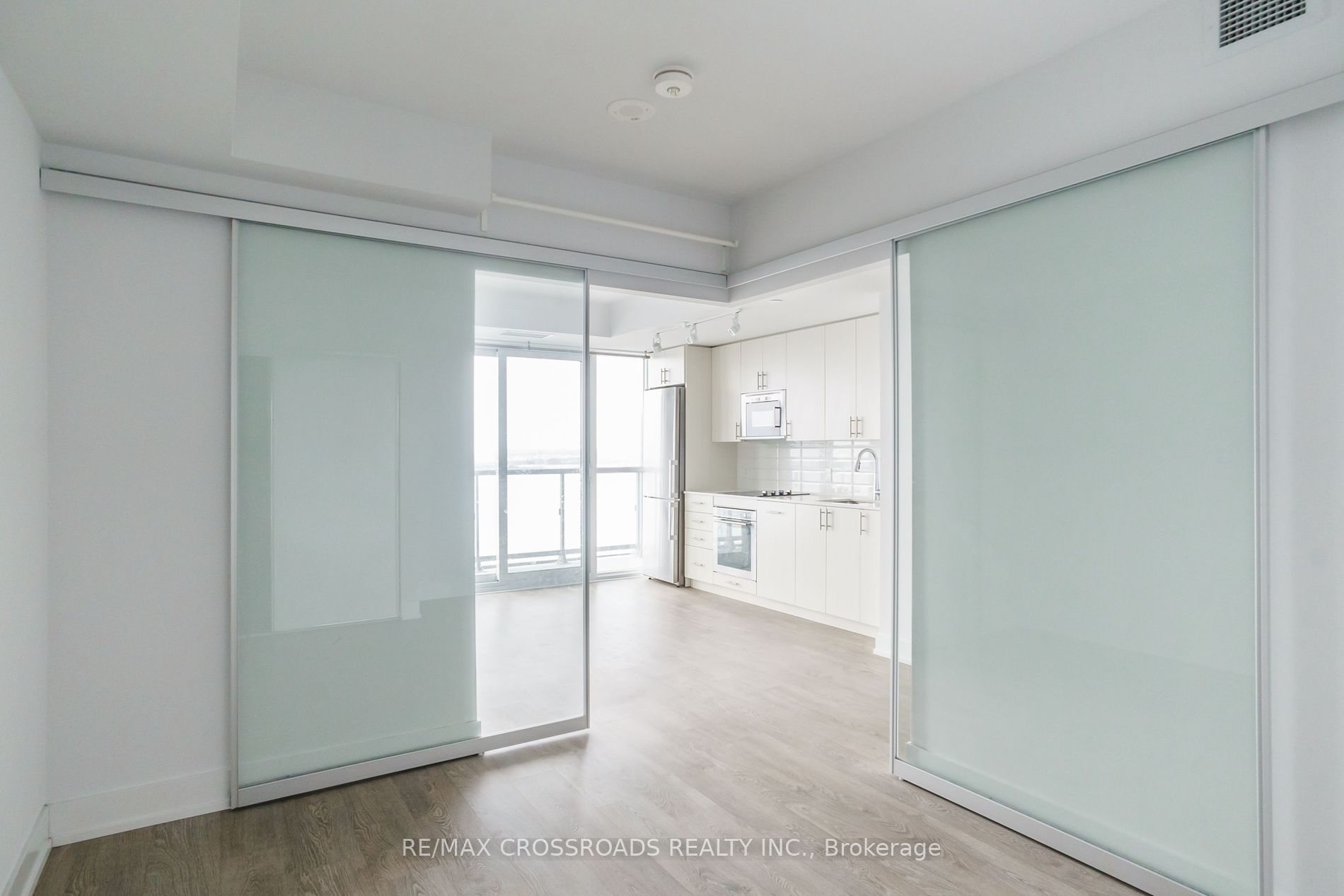 2550 Simcoe Street N, #1501