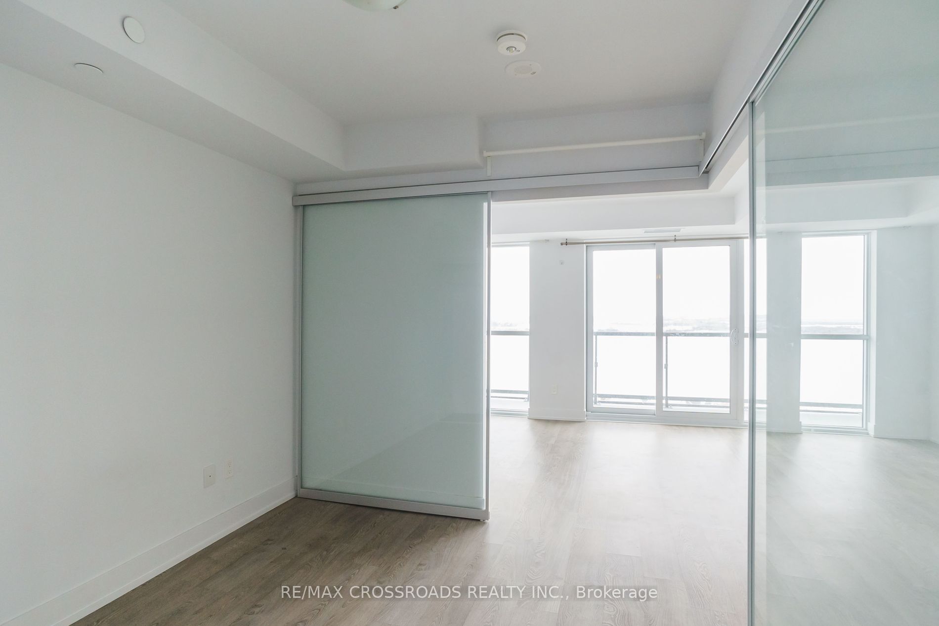 2550 Simcoe Street N, #1501