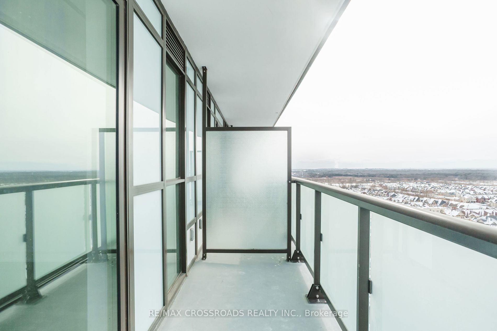 2550 Simcoe Street N, #1501