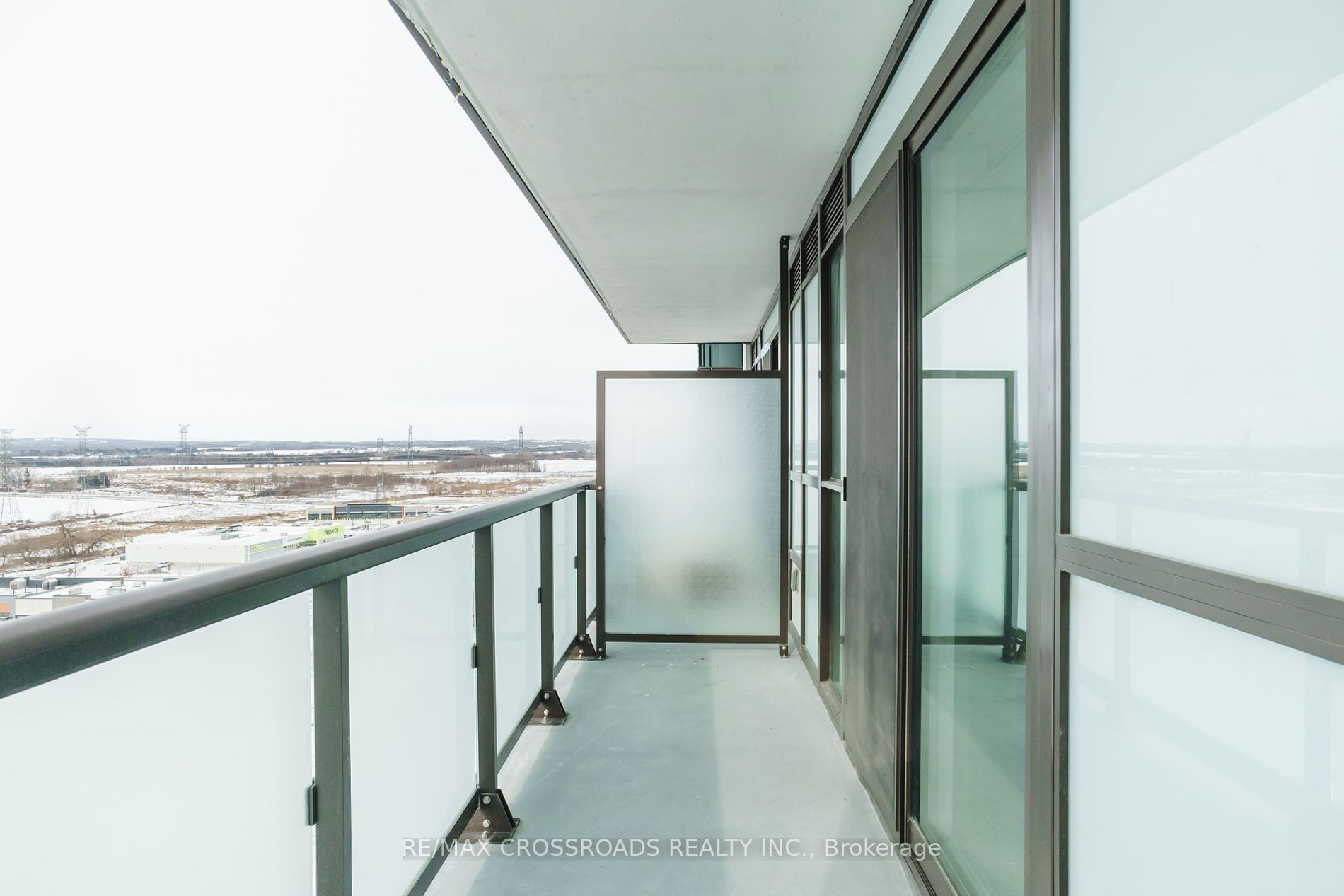 2550 Simcoe Street N, #1501
