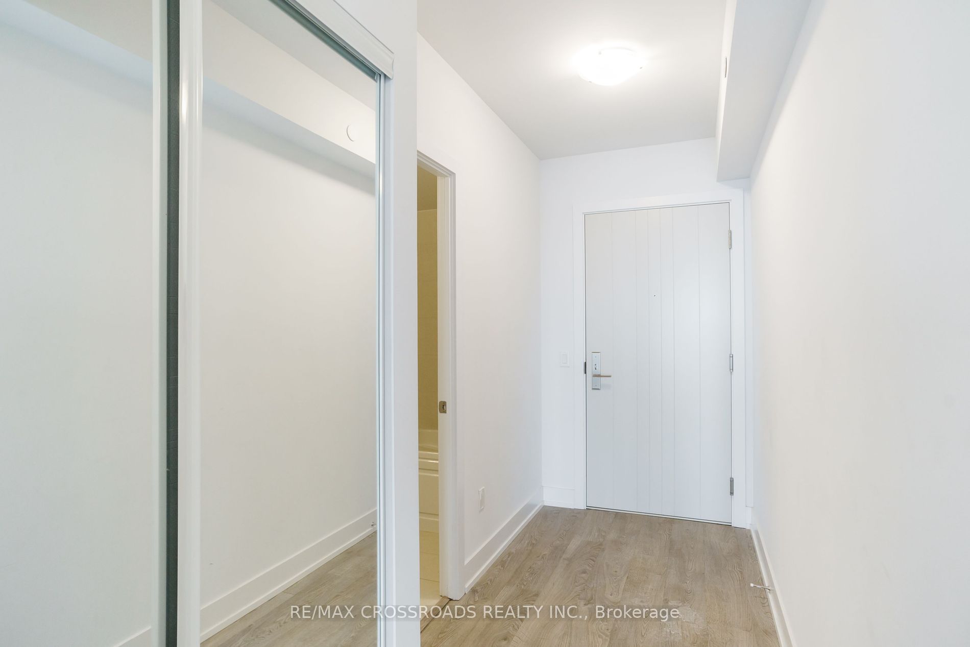 2550 Simcoe Street N, #1501