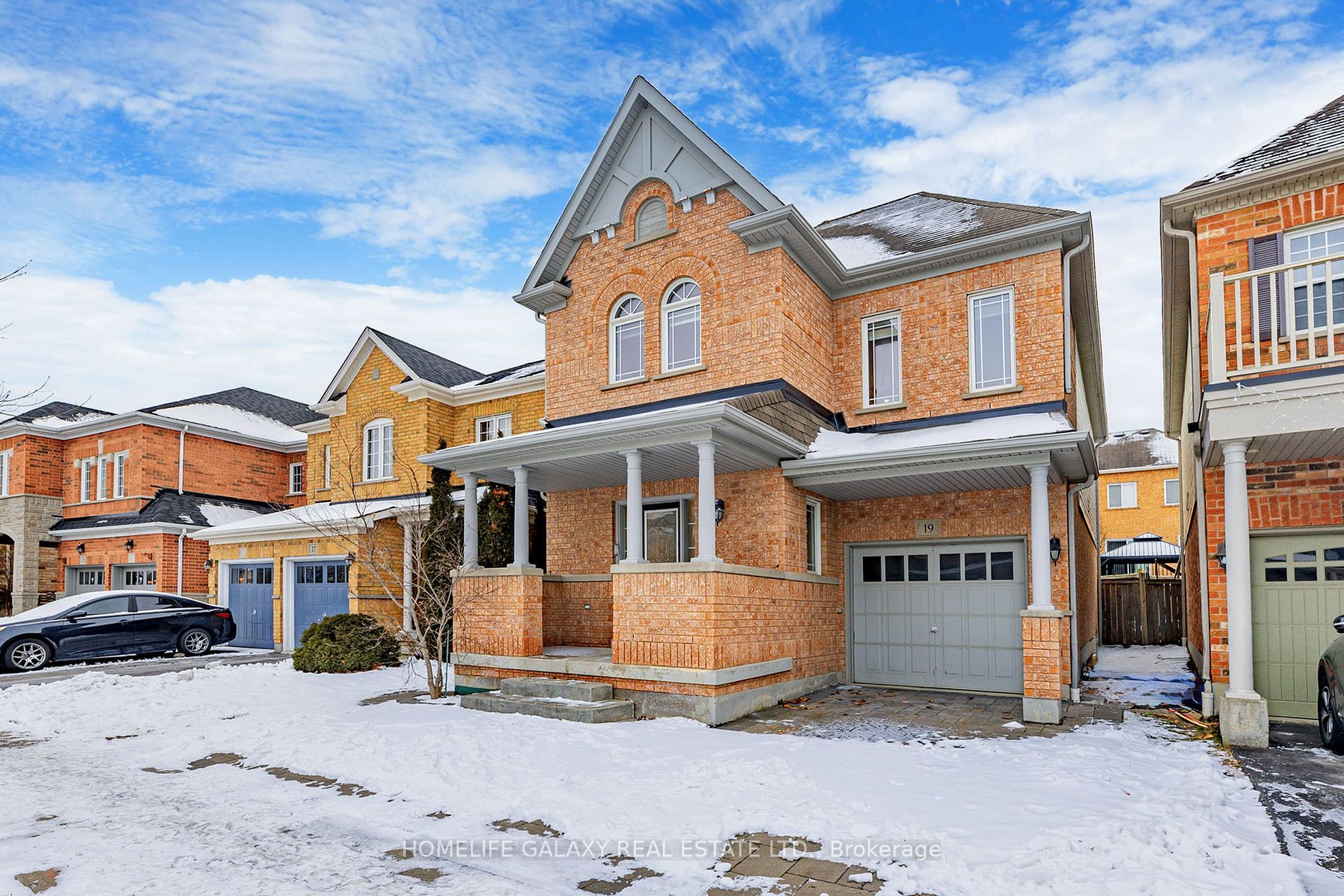 19 Thackery Dr