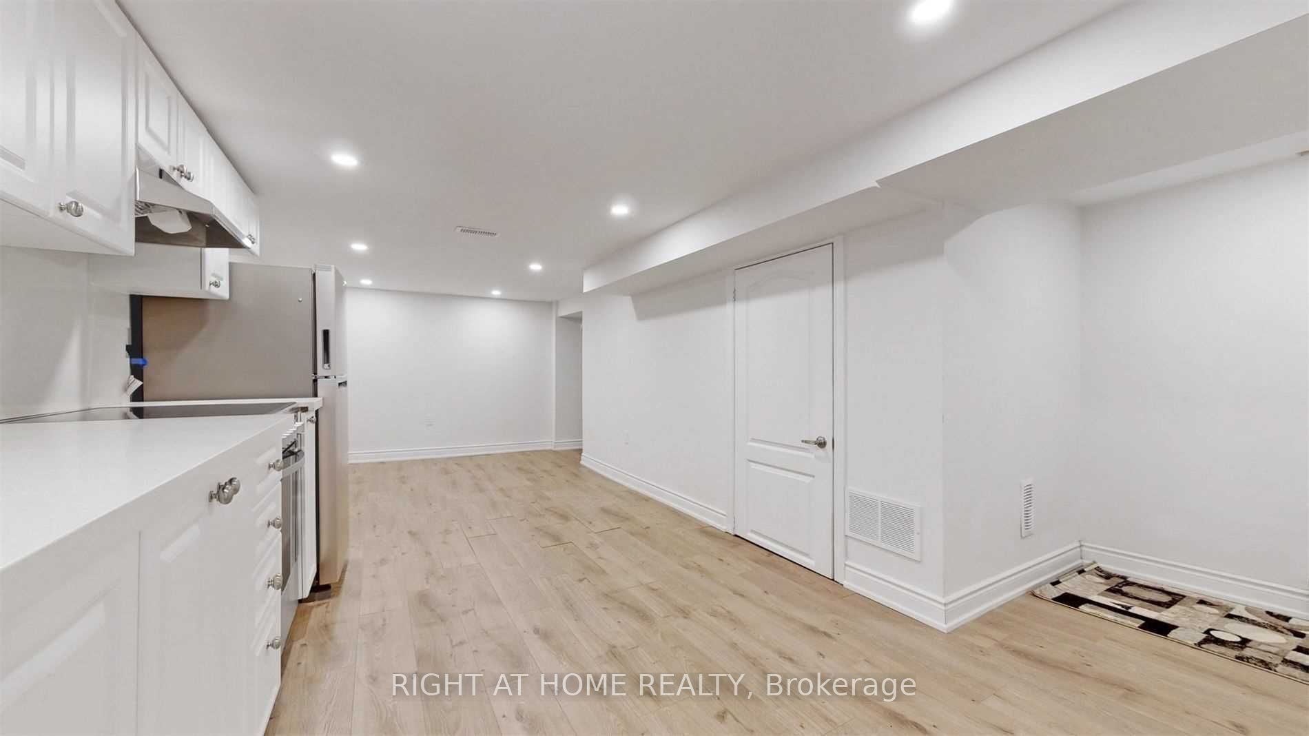 8 Airley Crescent #Bsmt