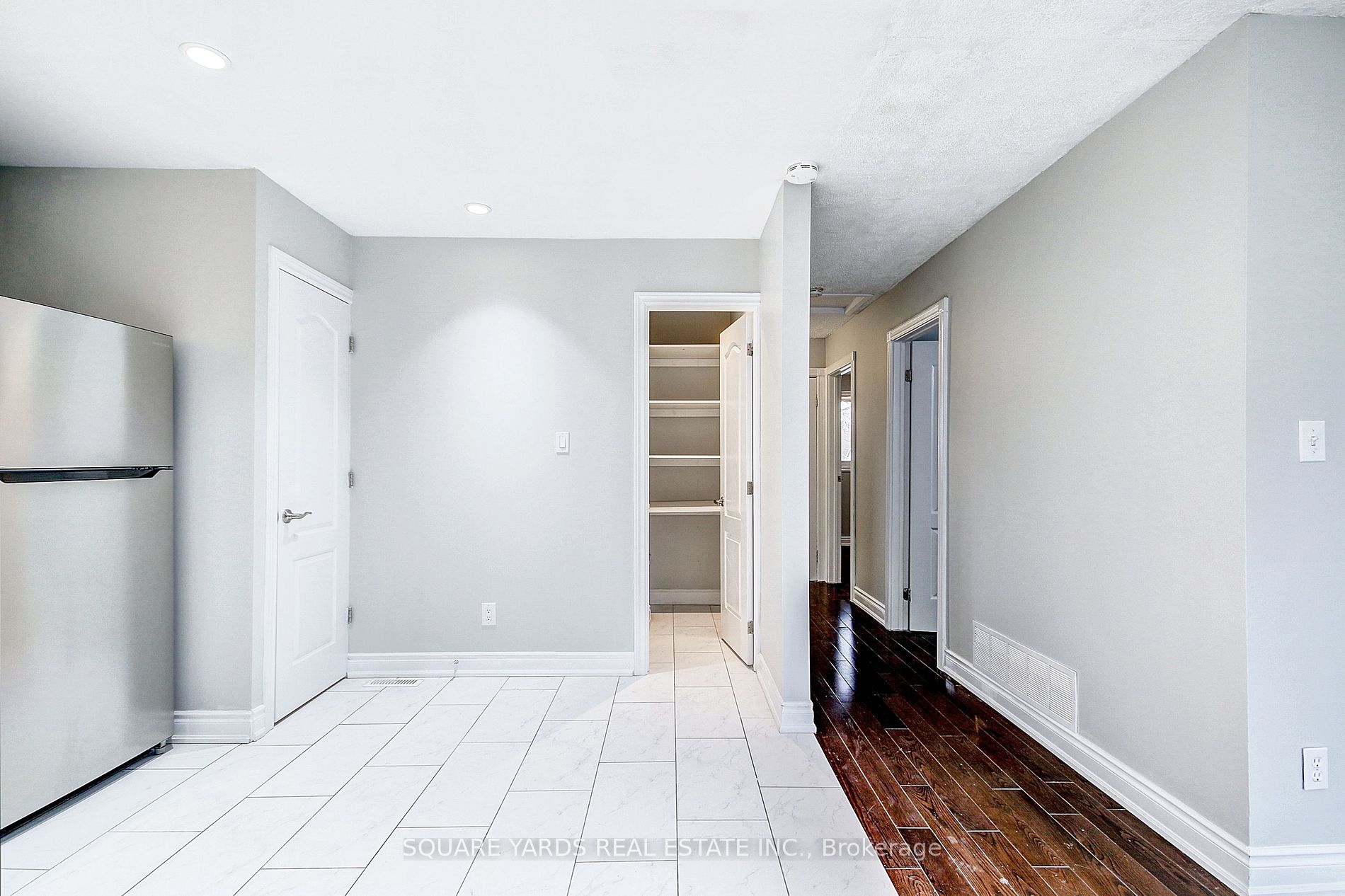 14 Agate Rd