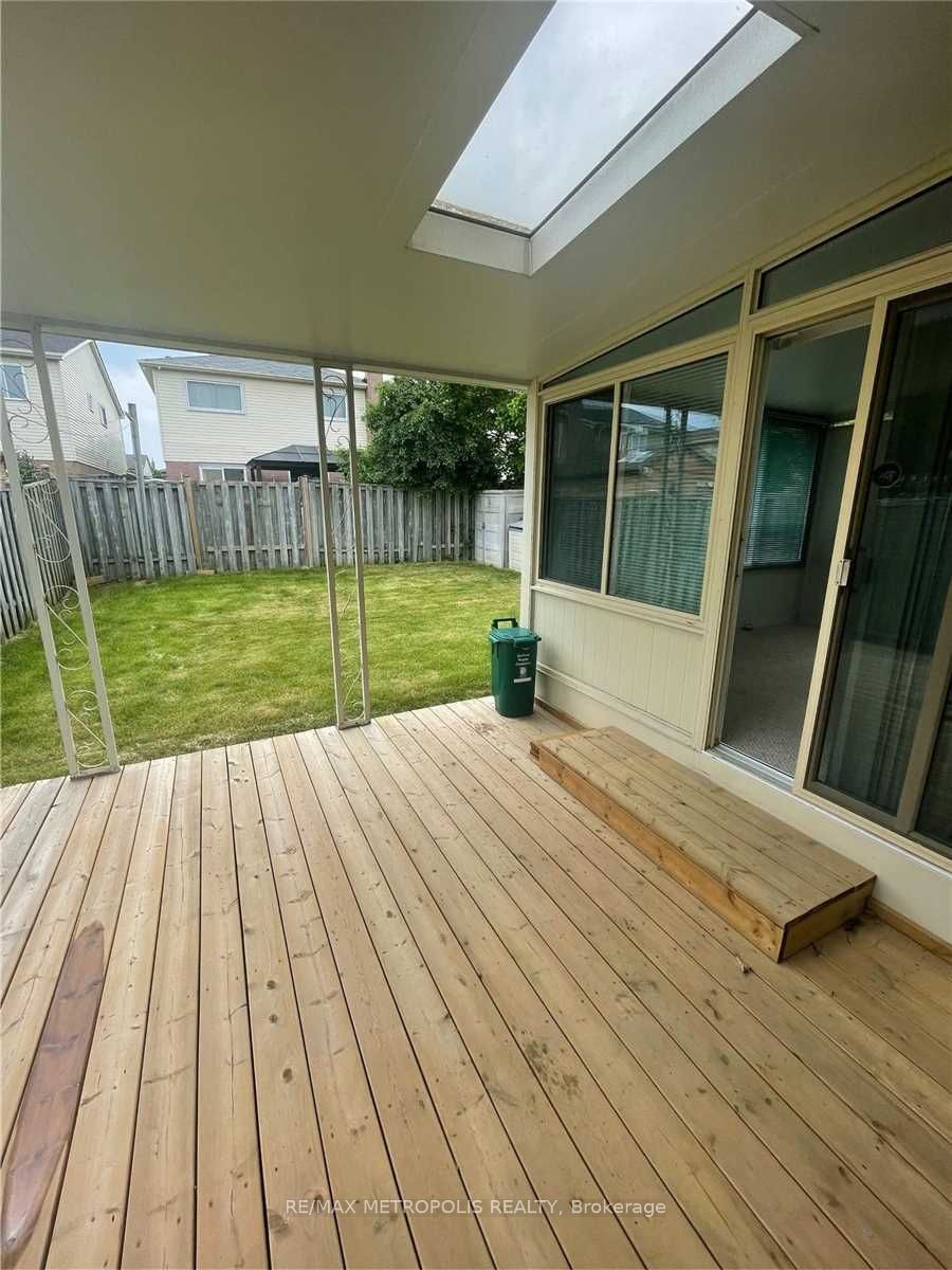 47 Gilmour Dr