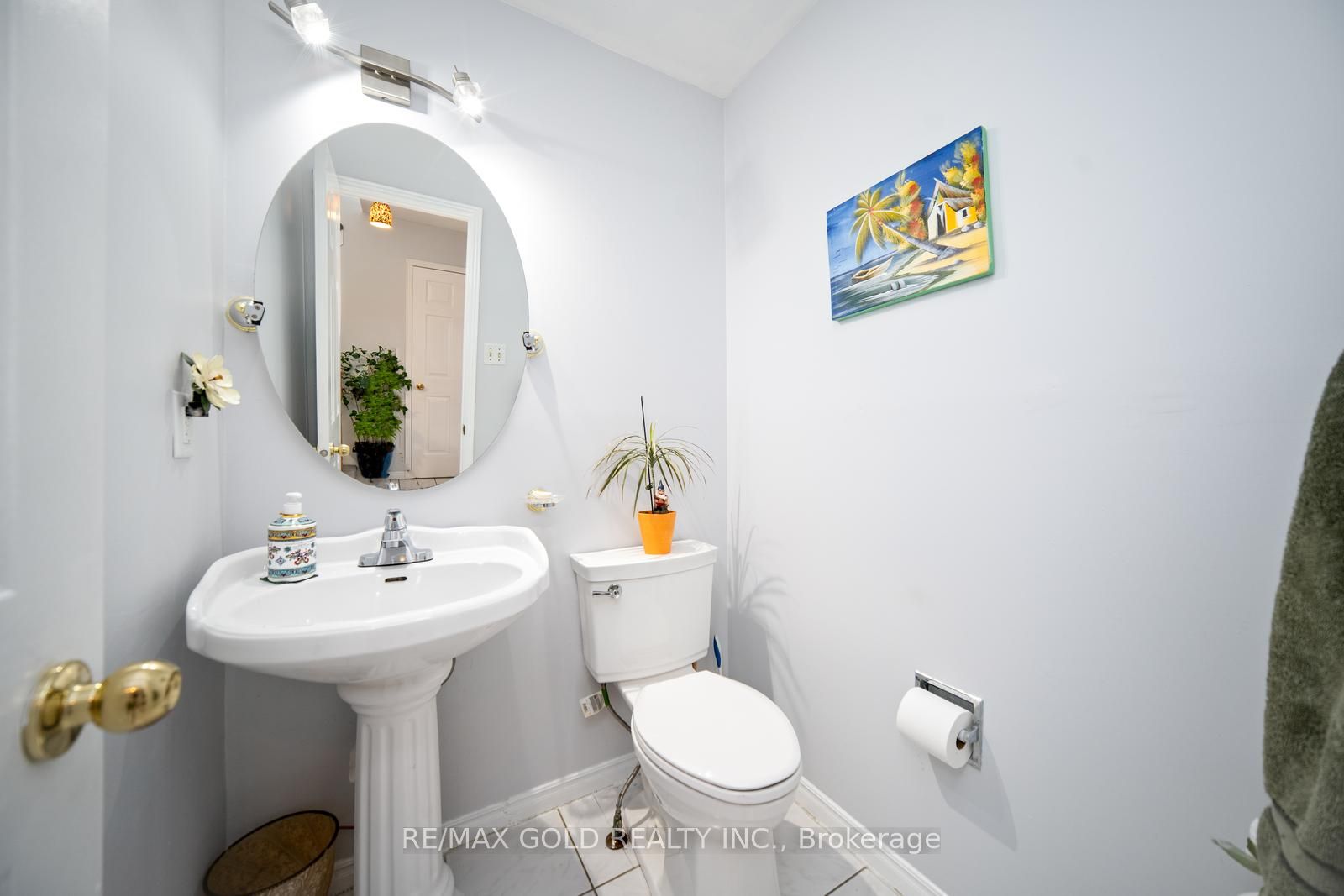82 Wright Cres