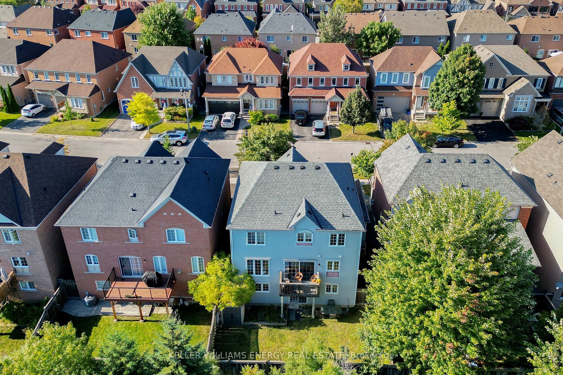 17 Bradbury Cres