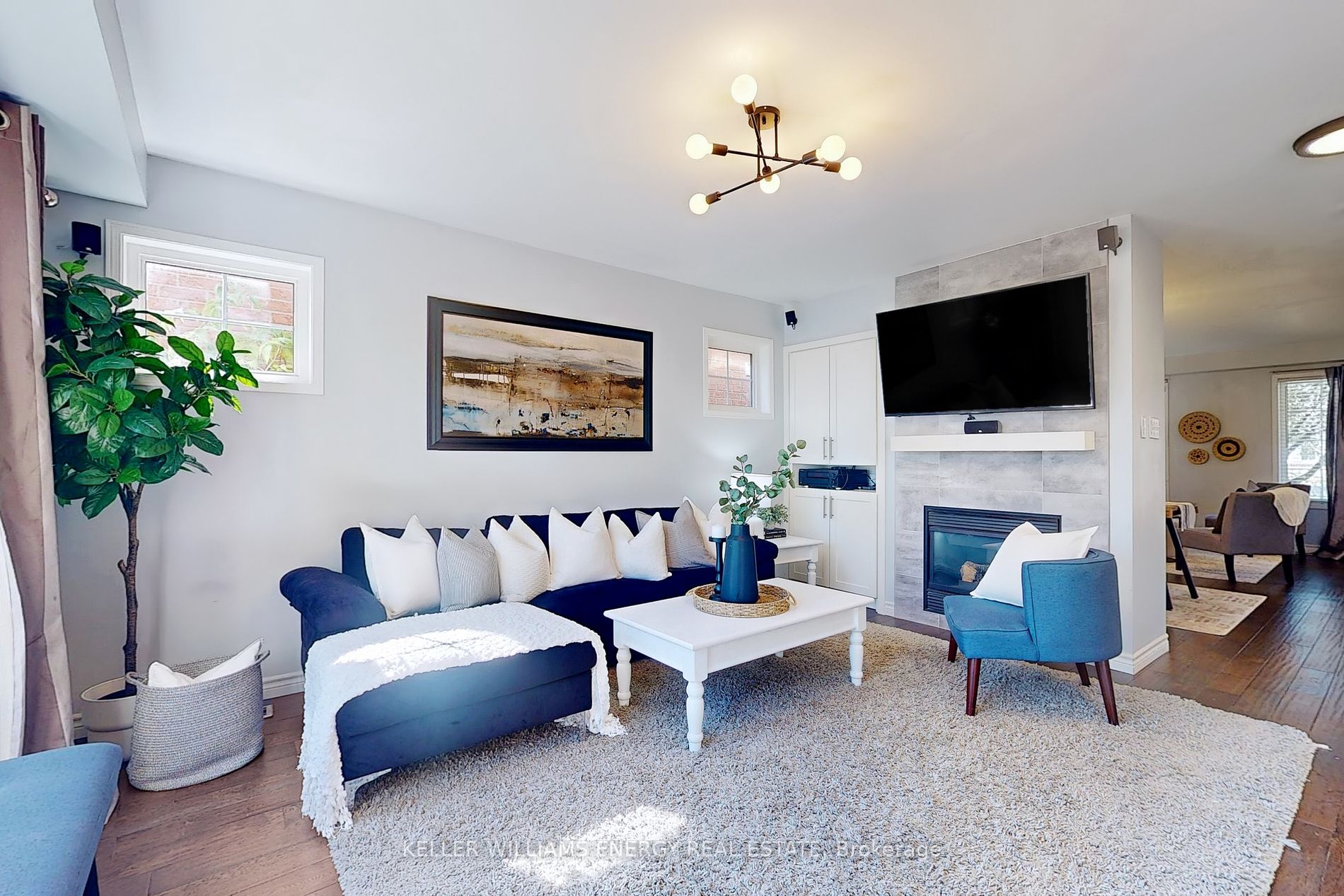 17 Bradbury Cres