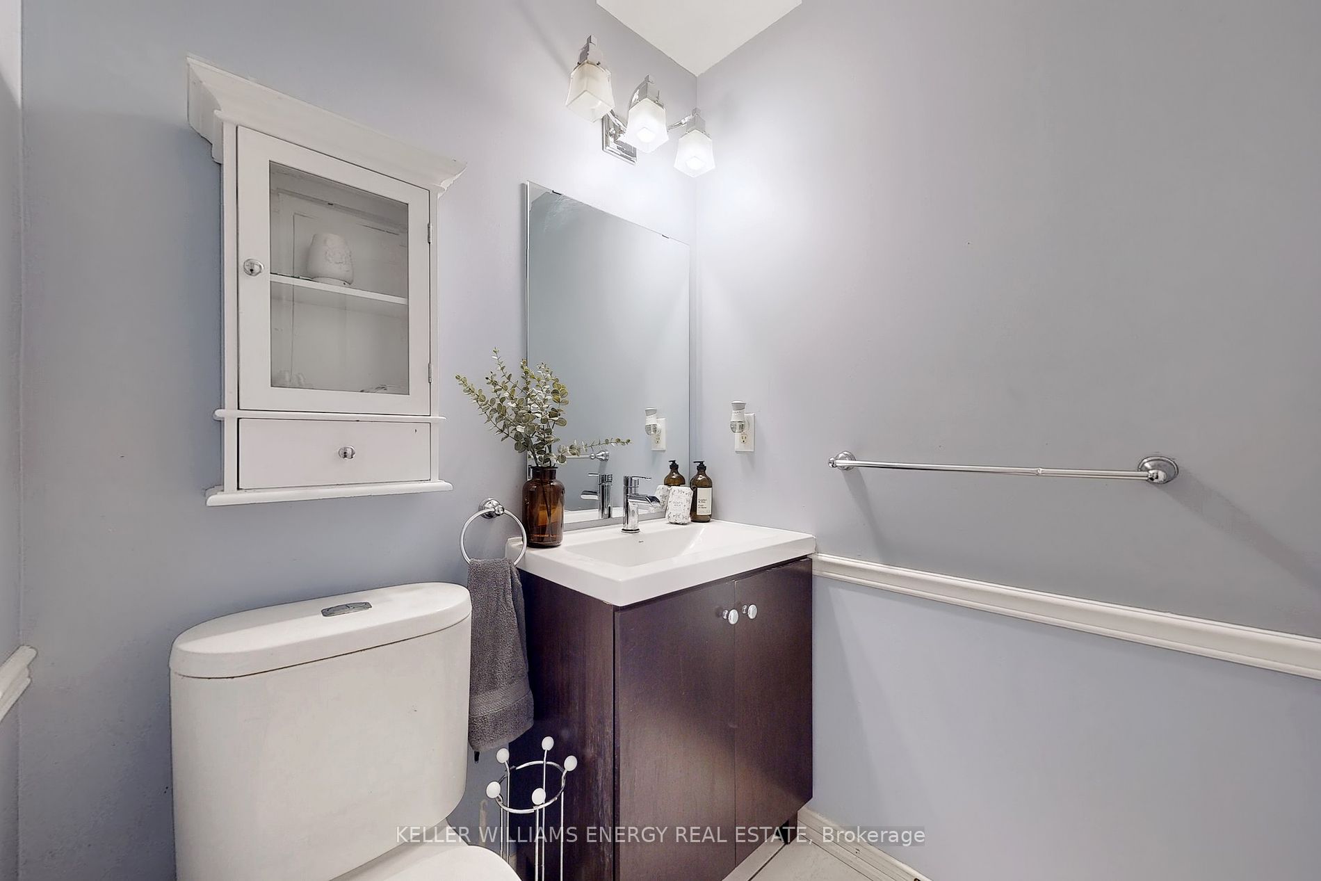 17 Bradbury Cres
