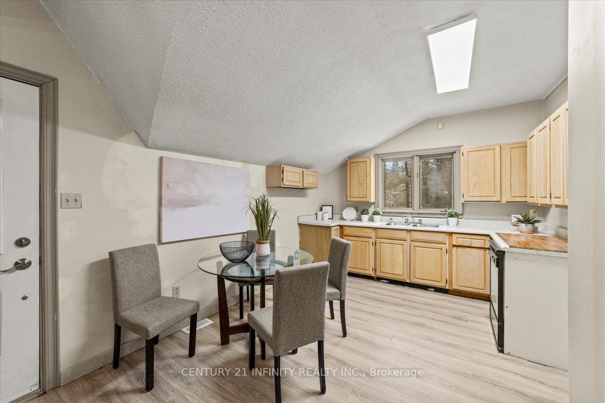 2296 Boundary Road