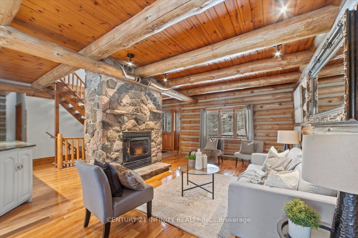 2296 Boundary Road