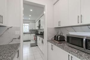 123 CROMBIE Street