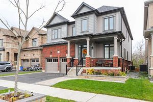 123 CROMBIE Street