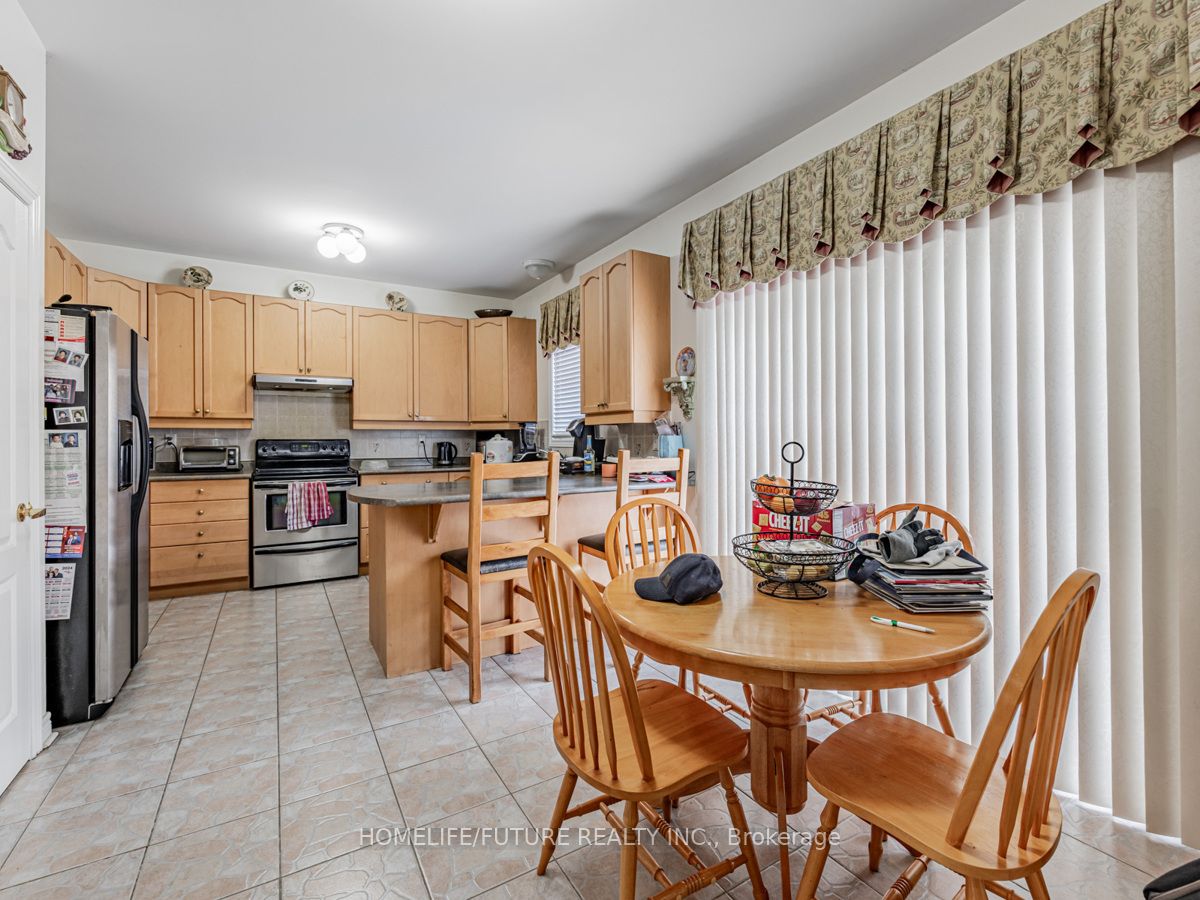 32 Grapevine Circle