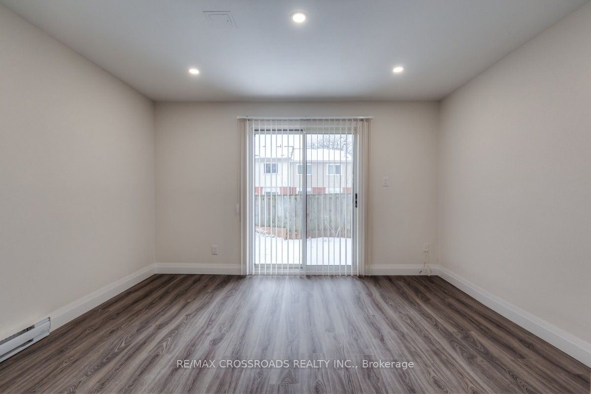 1958 Rosefield Rd, ##38