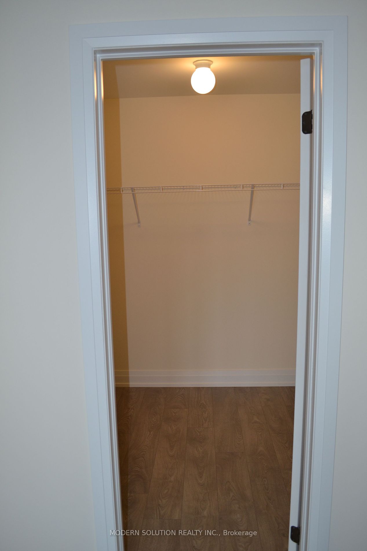 1480 Altona Road, #06