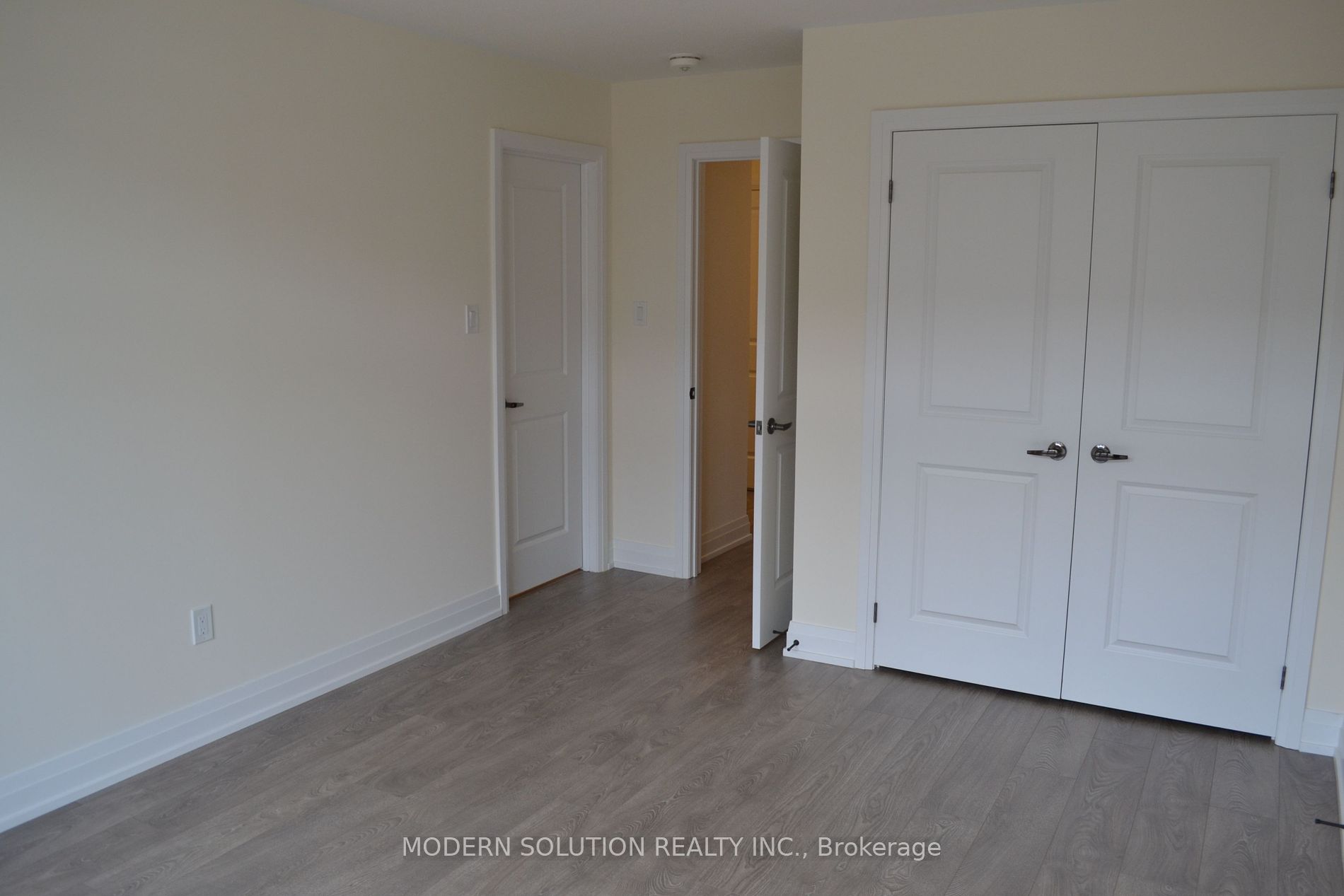 1480 Altona Road, #06