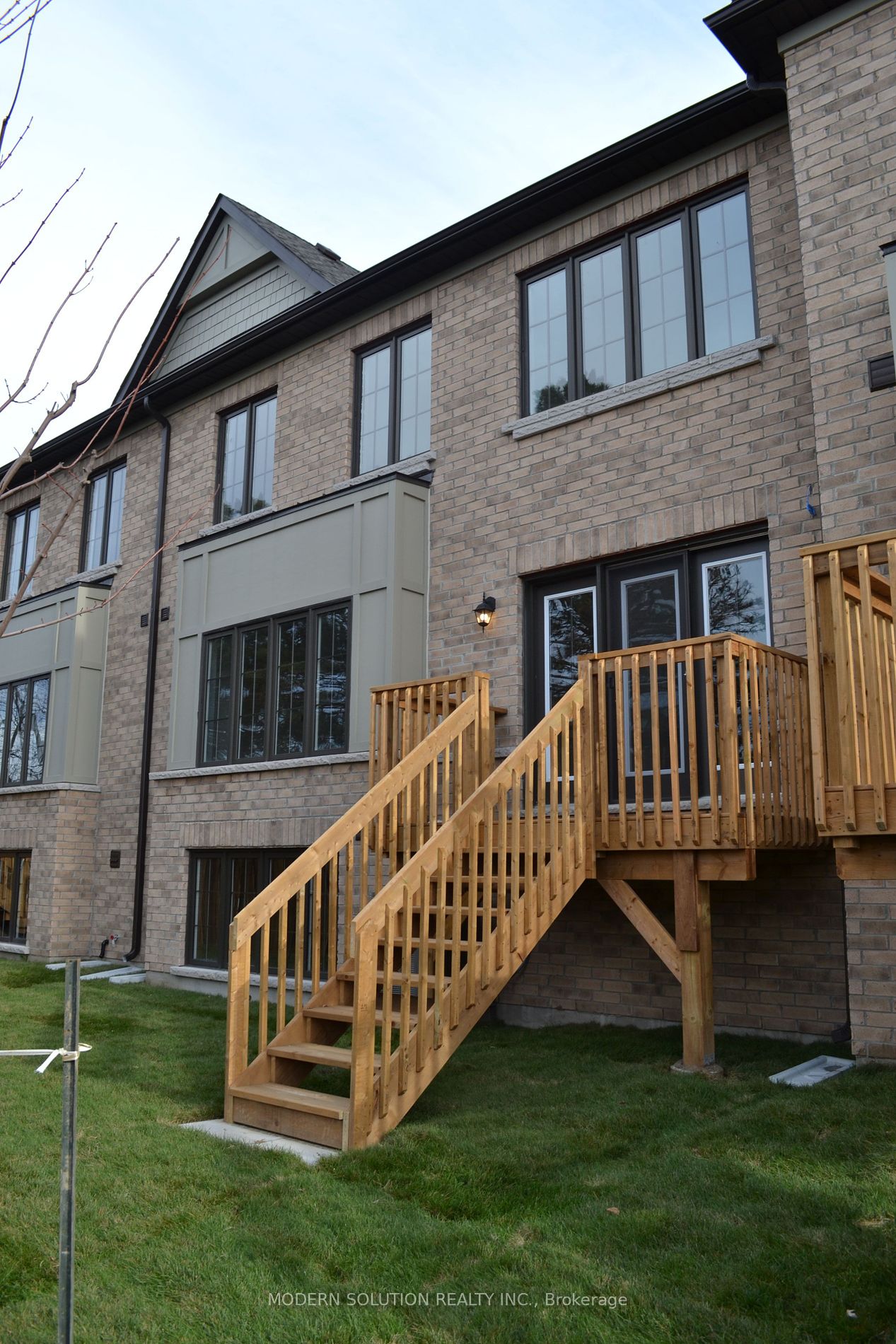 1480 Altona Road, #06