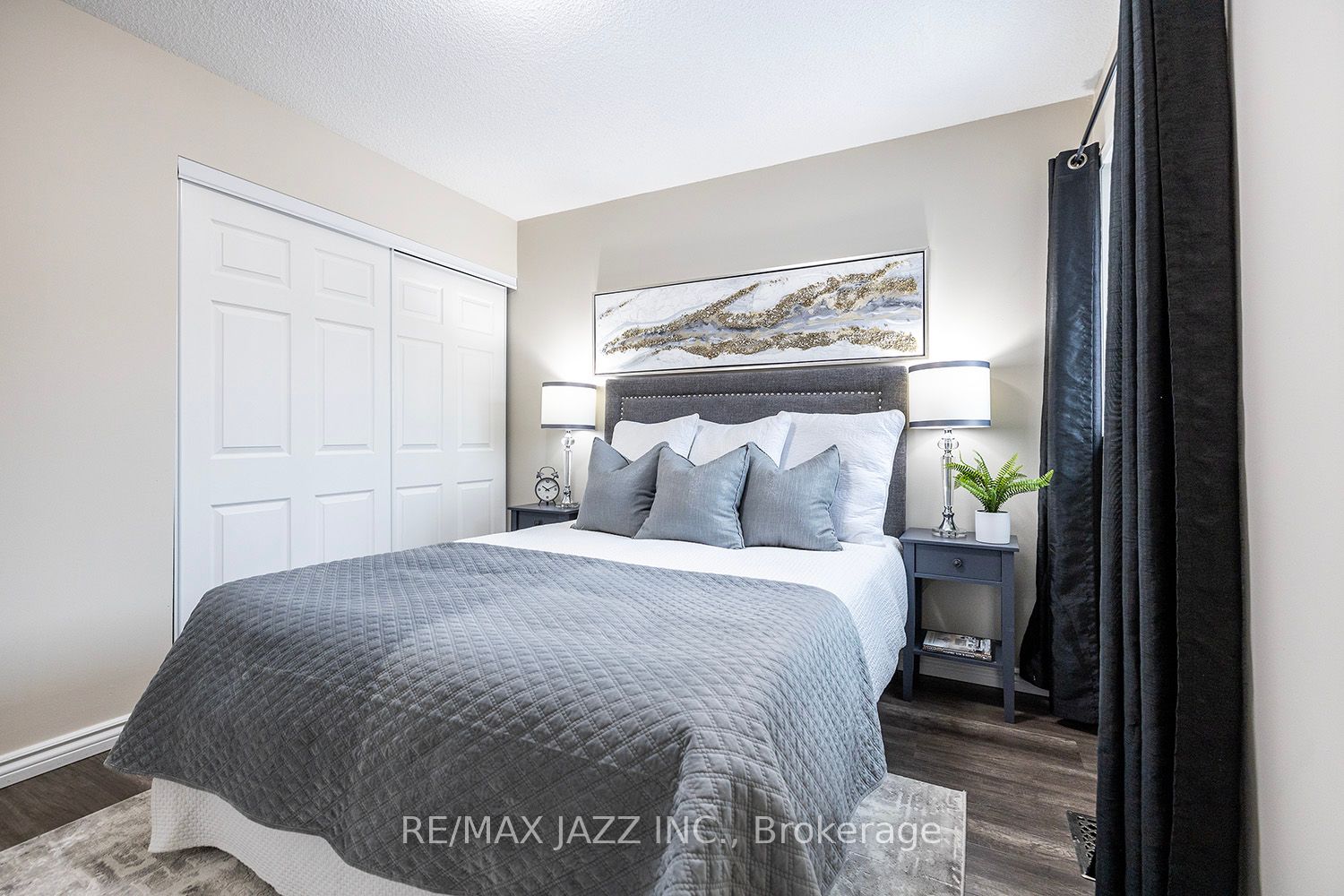 73 Abernethy Cres