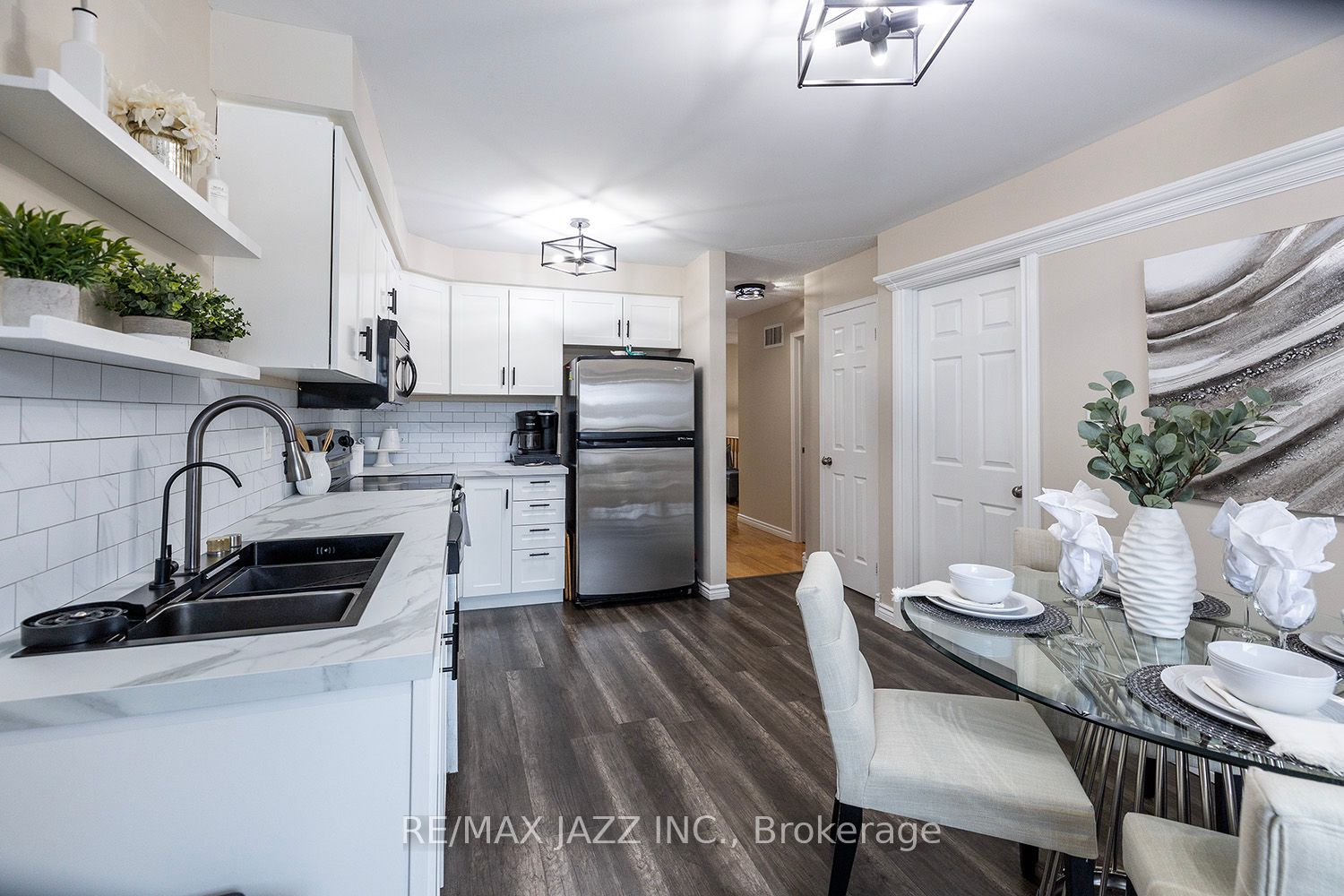 73 Abernethy Cres