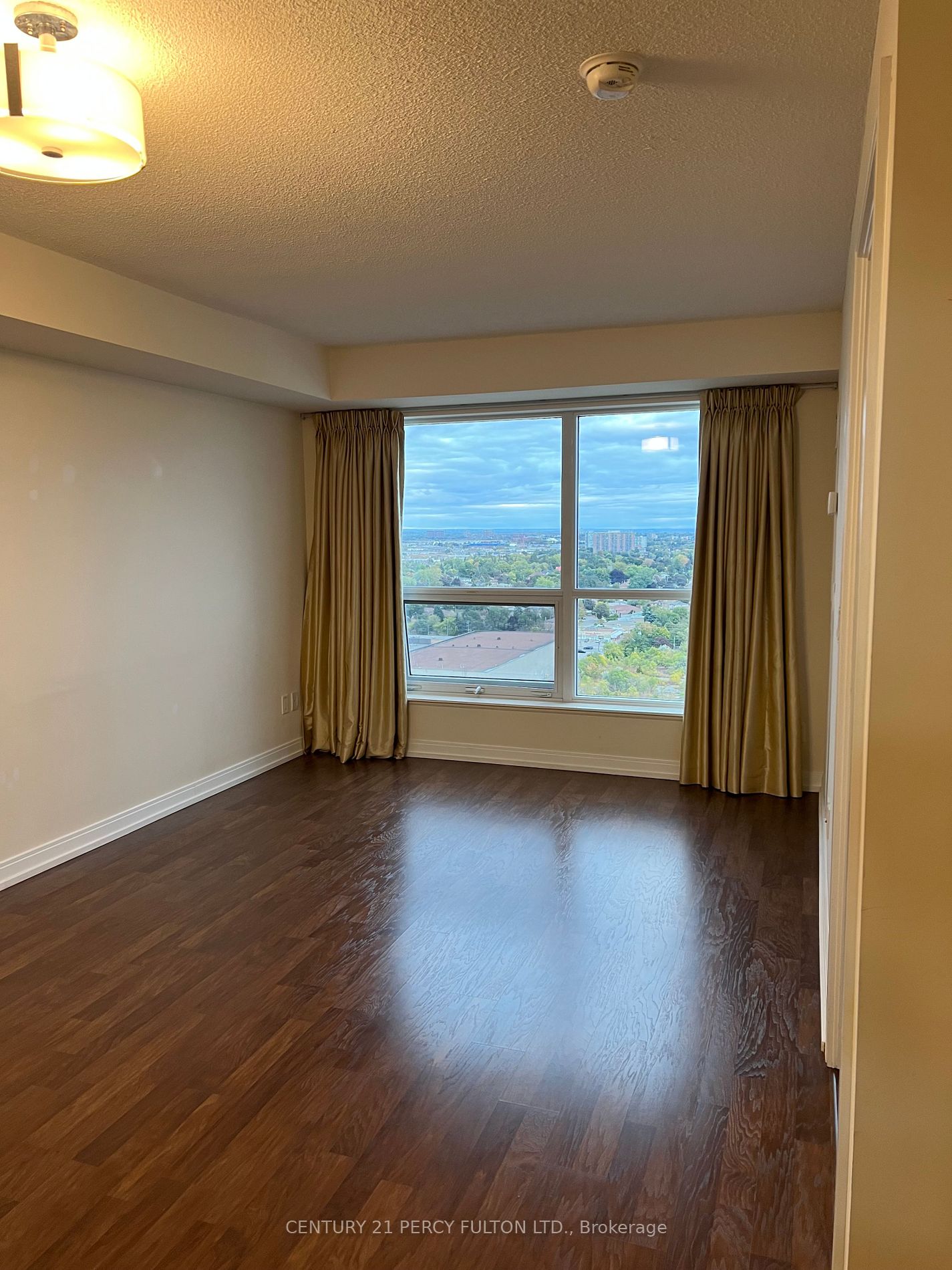 181 Village Green Square, #2312