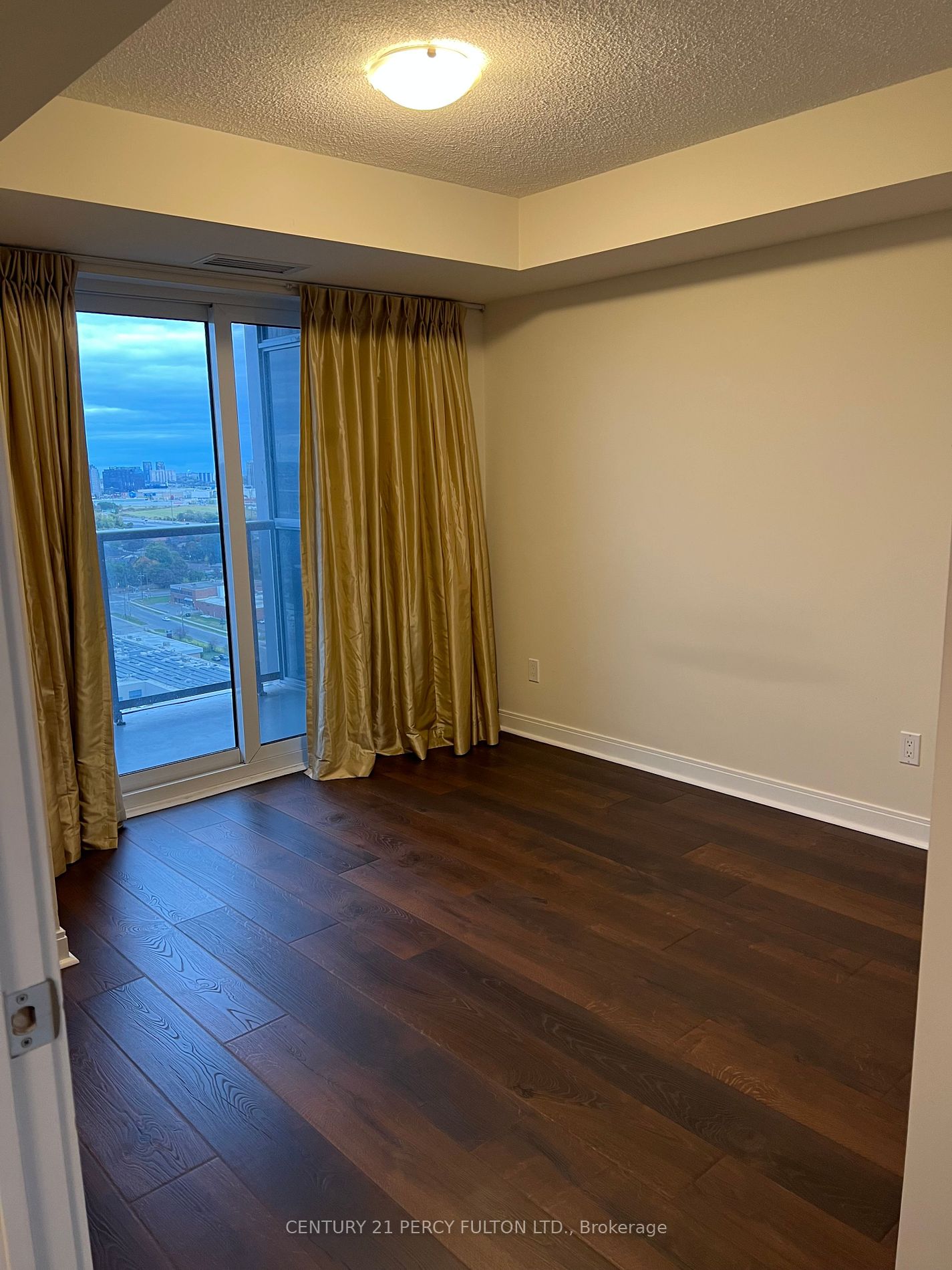 181 Village Green Square, #2312