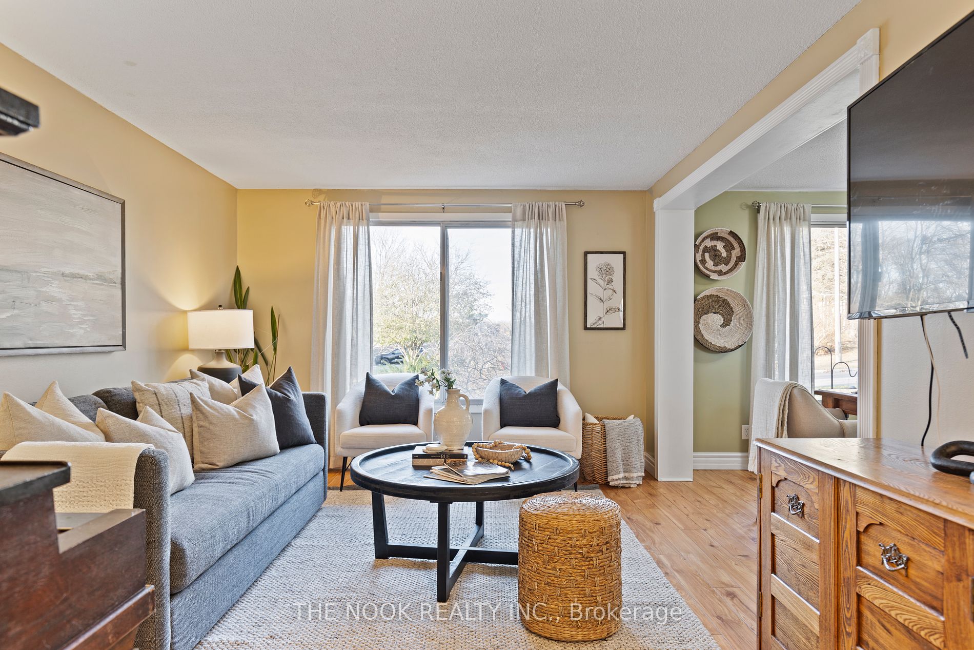 80 Davids Cres