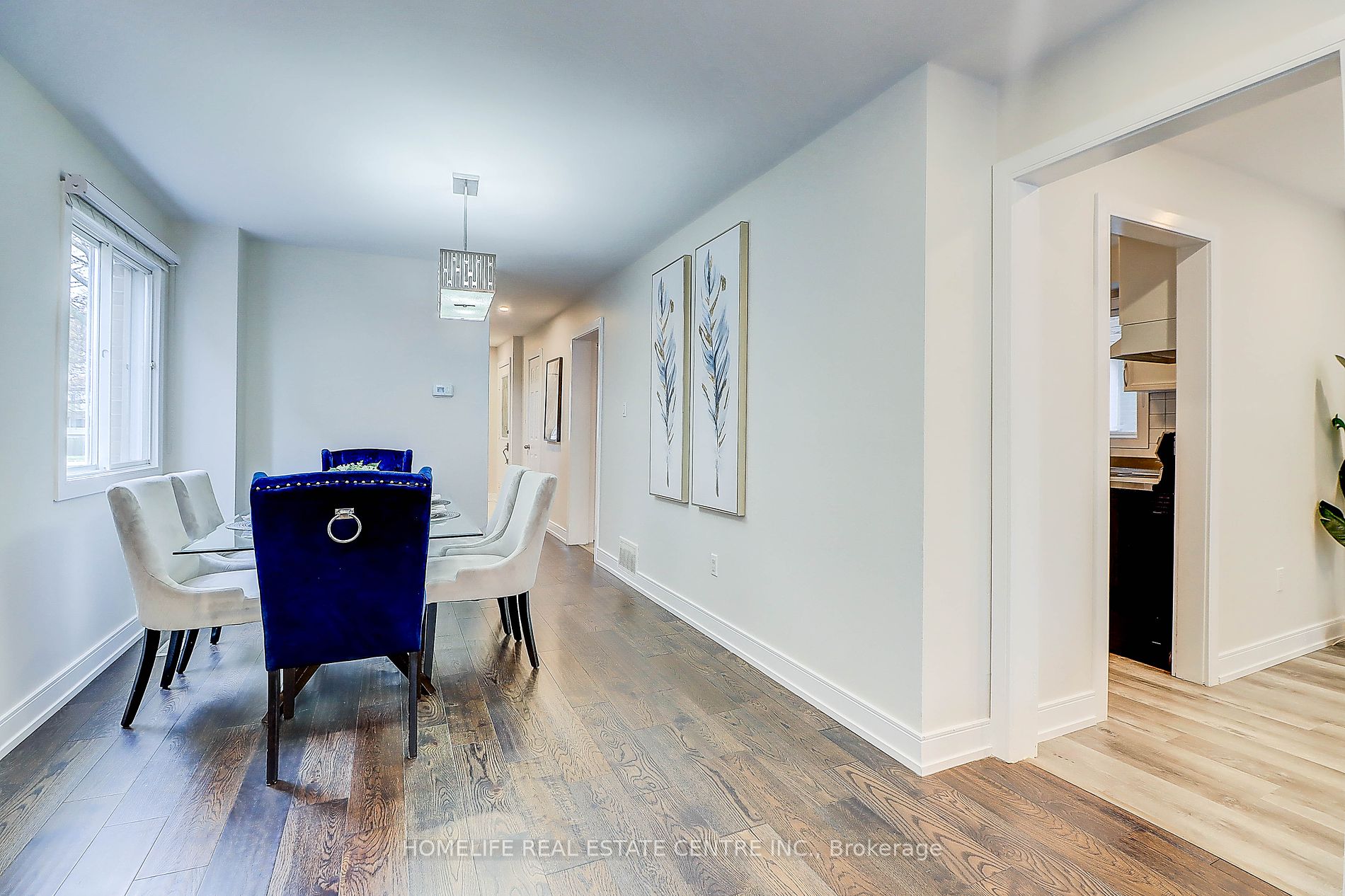 71 Hewitt Cres