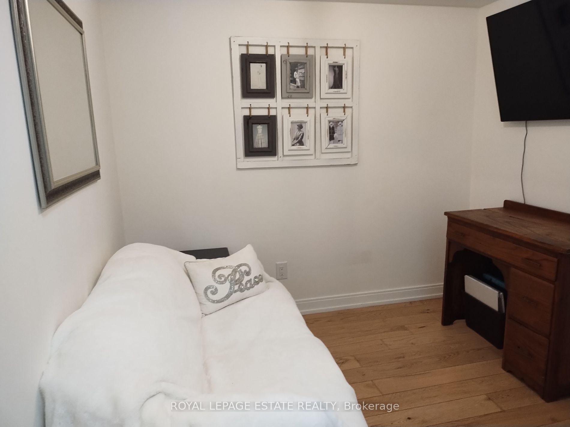 1100 Kingston Rd, #214
