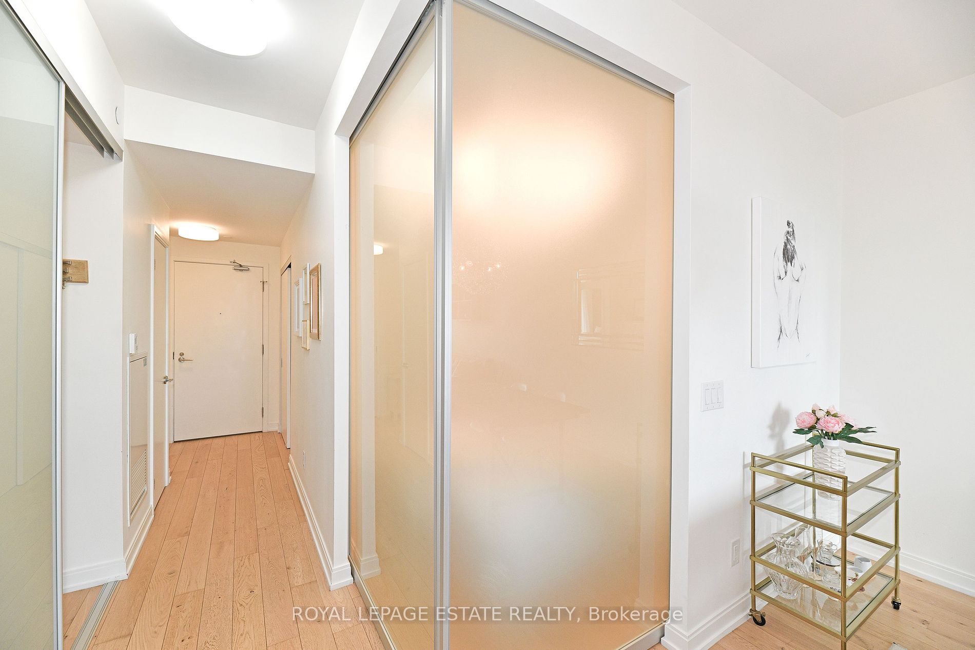 1100 Kingston Rd, #214