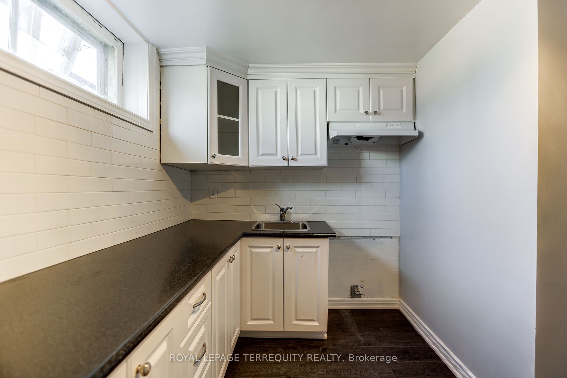 168 Coronation Dr