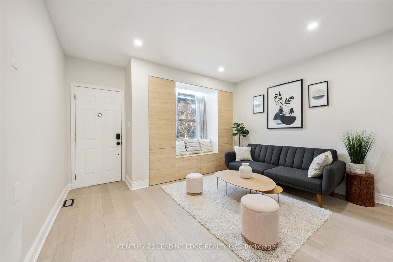 3 Lockwood Rd