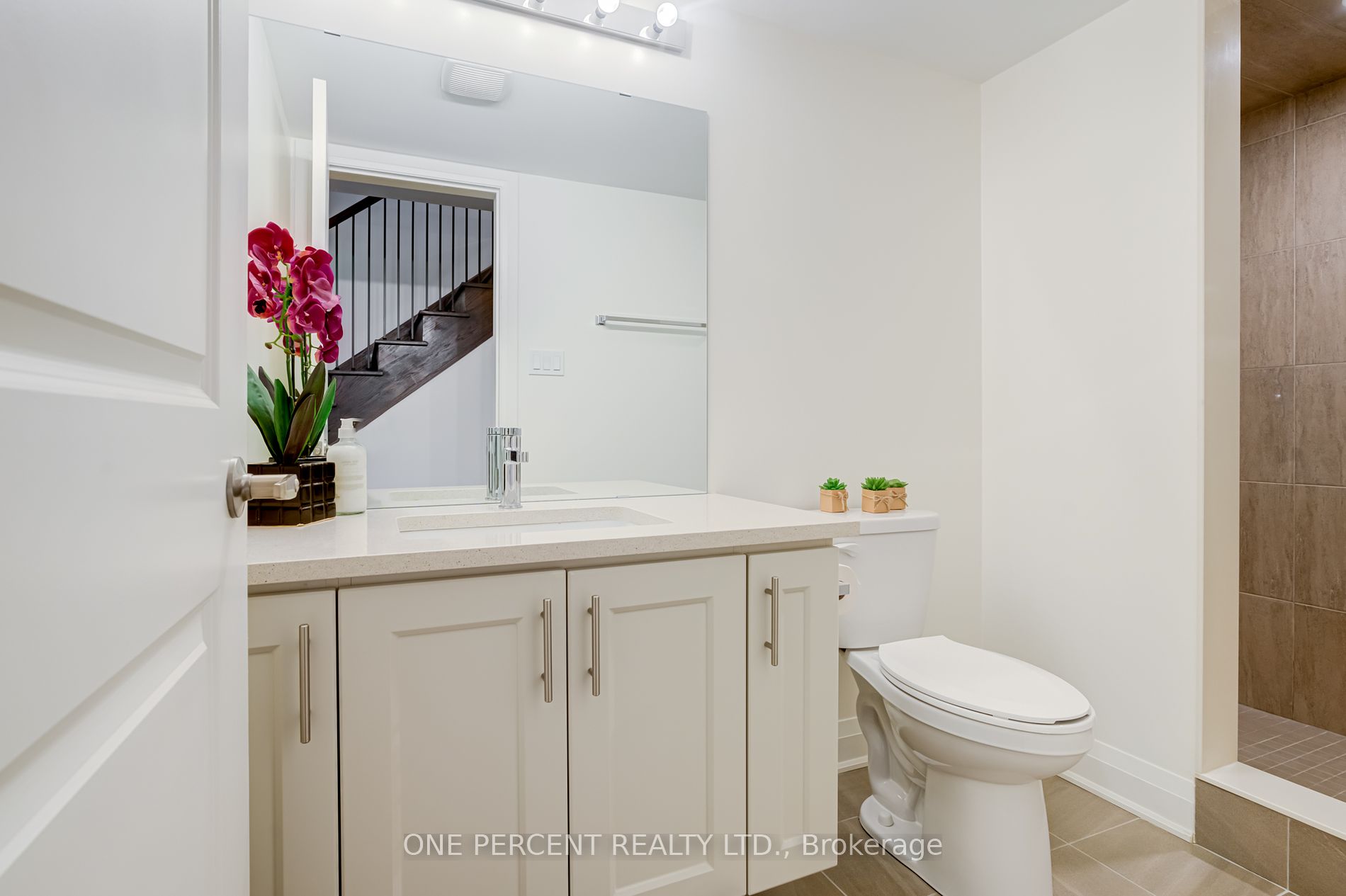 689 Port Darlington Rd, #46