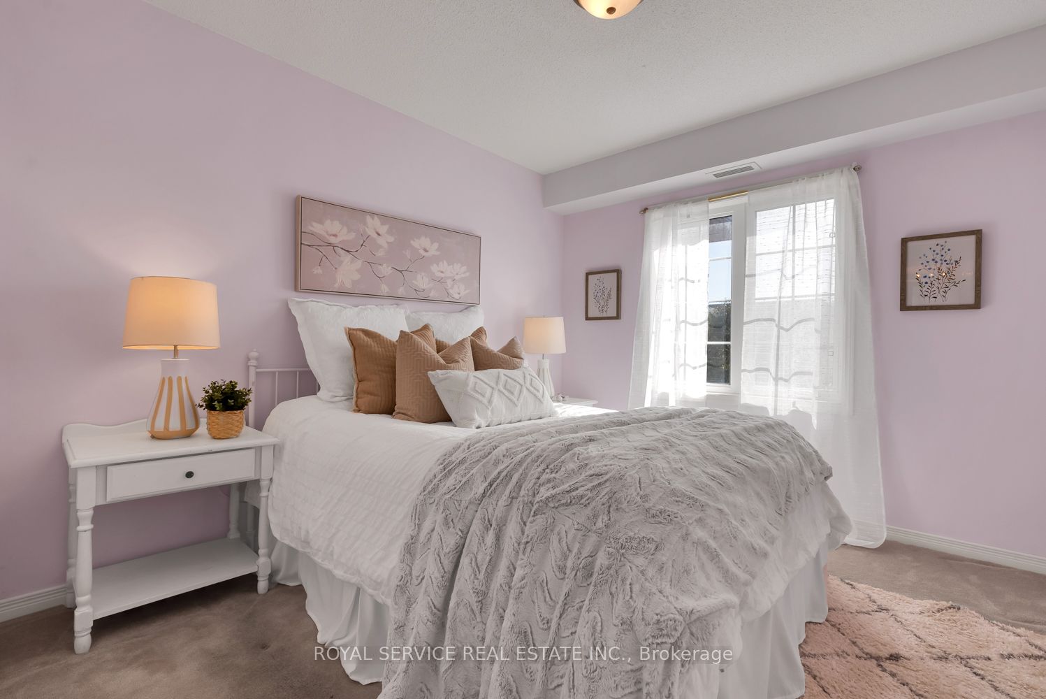61 Clarington Blvd, #312