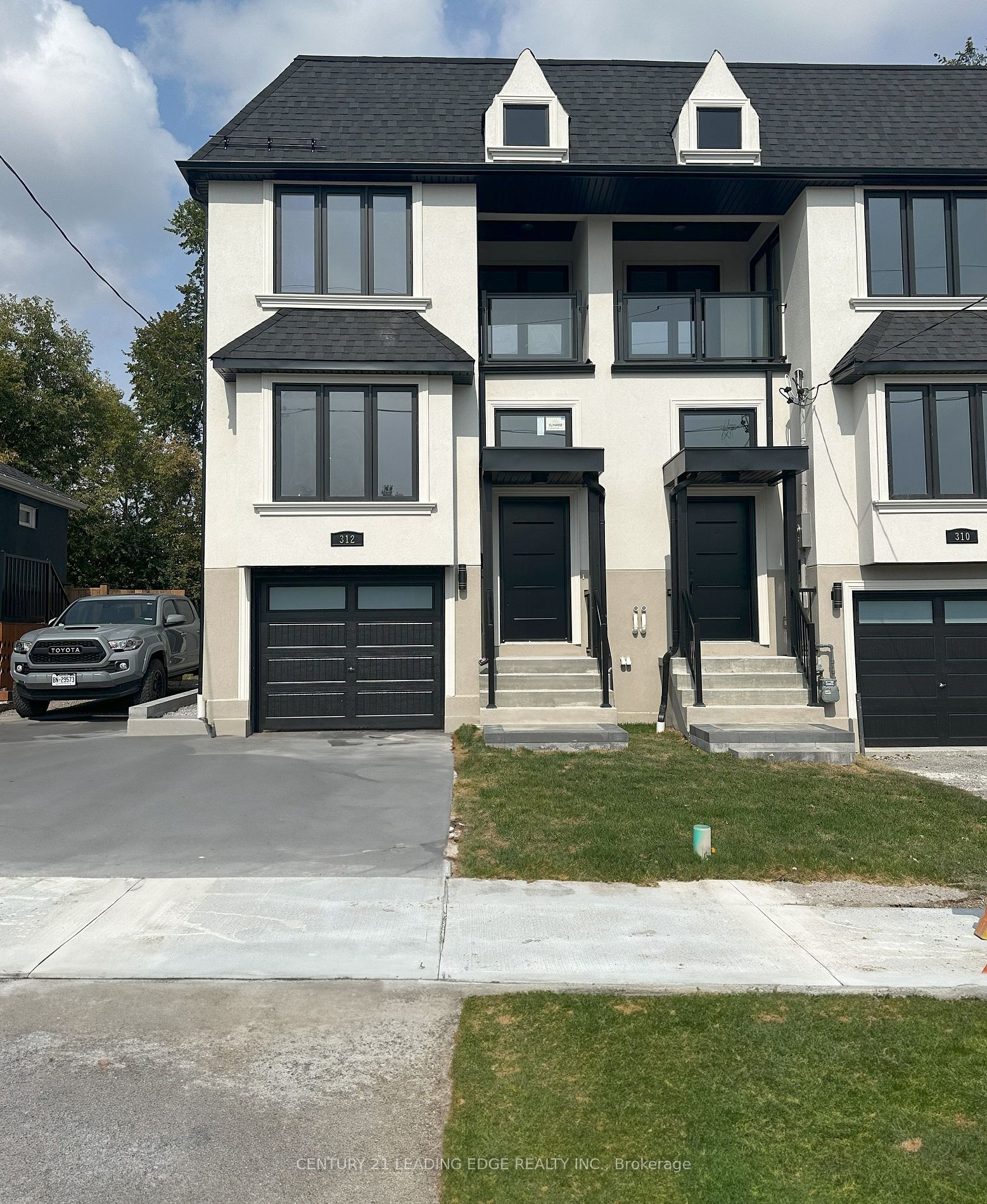 312 Anderson Avenue