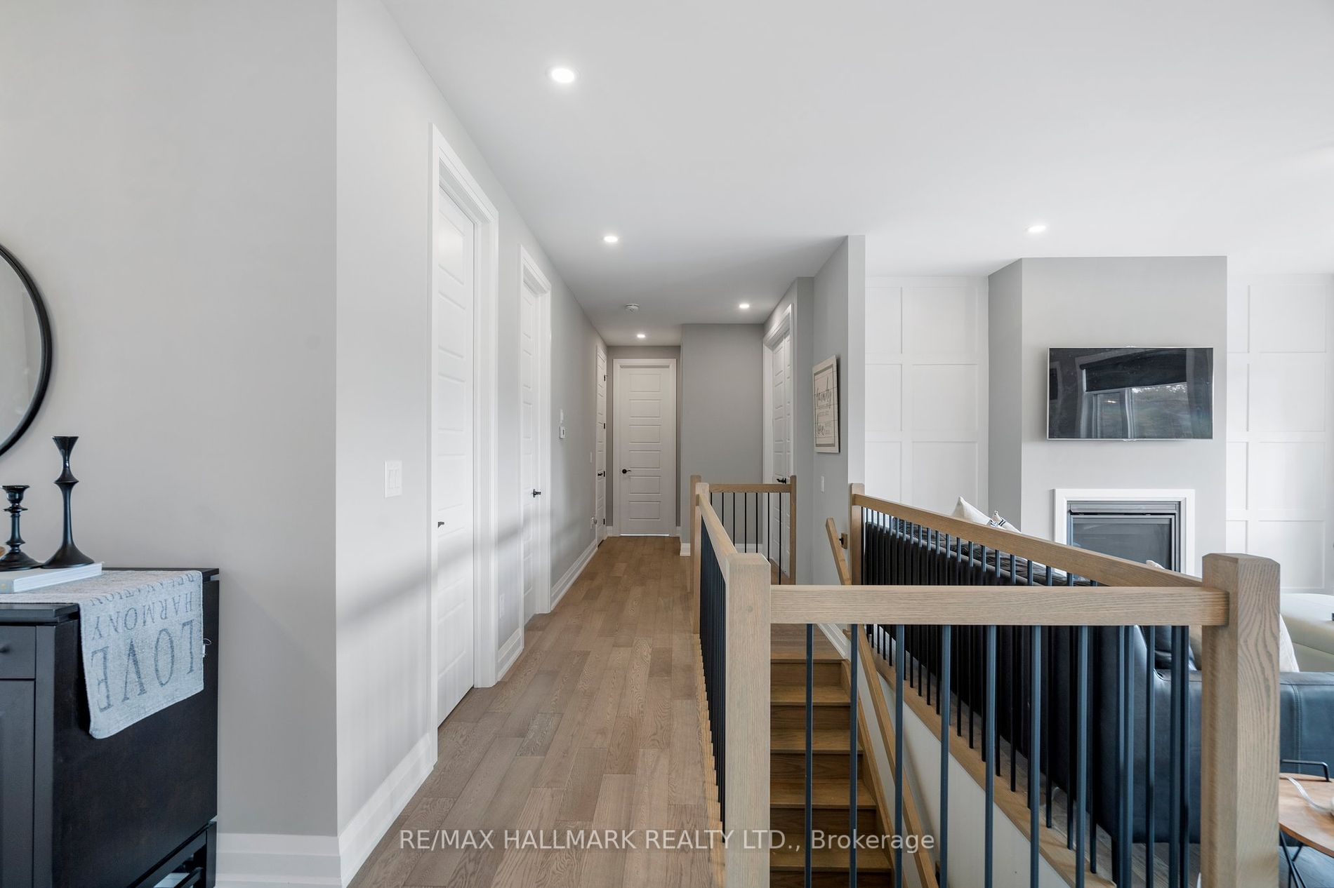 51 Charles Tilley Cres