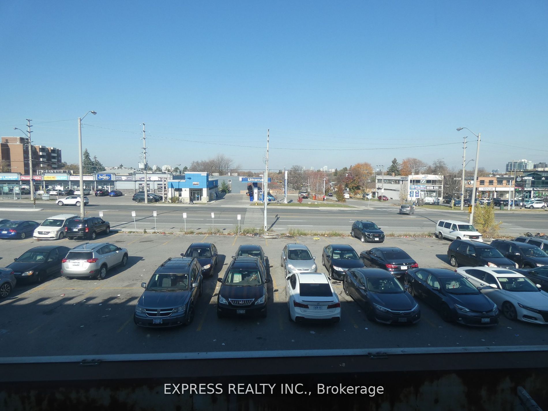 2621 Eglinton Avenue E, #A