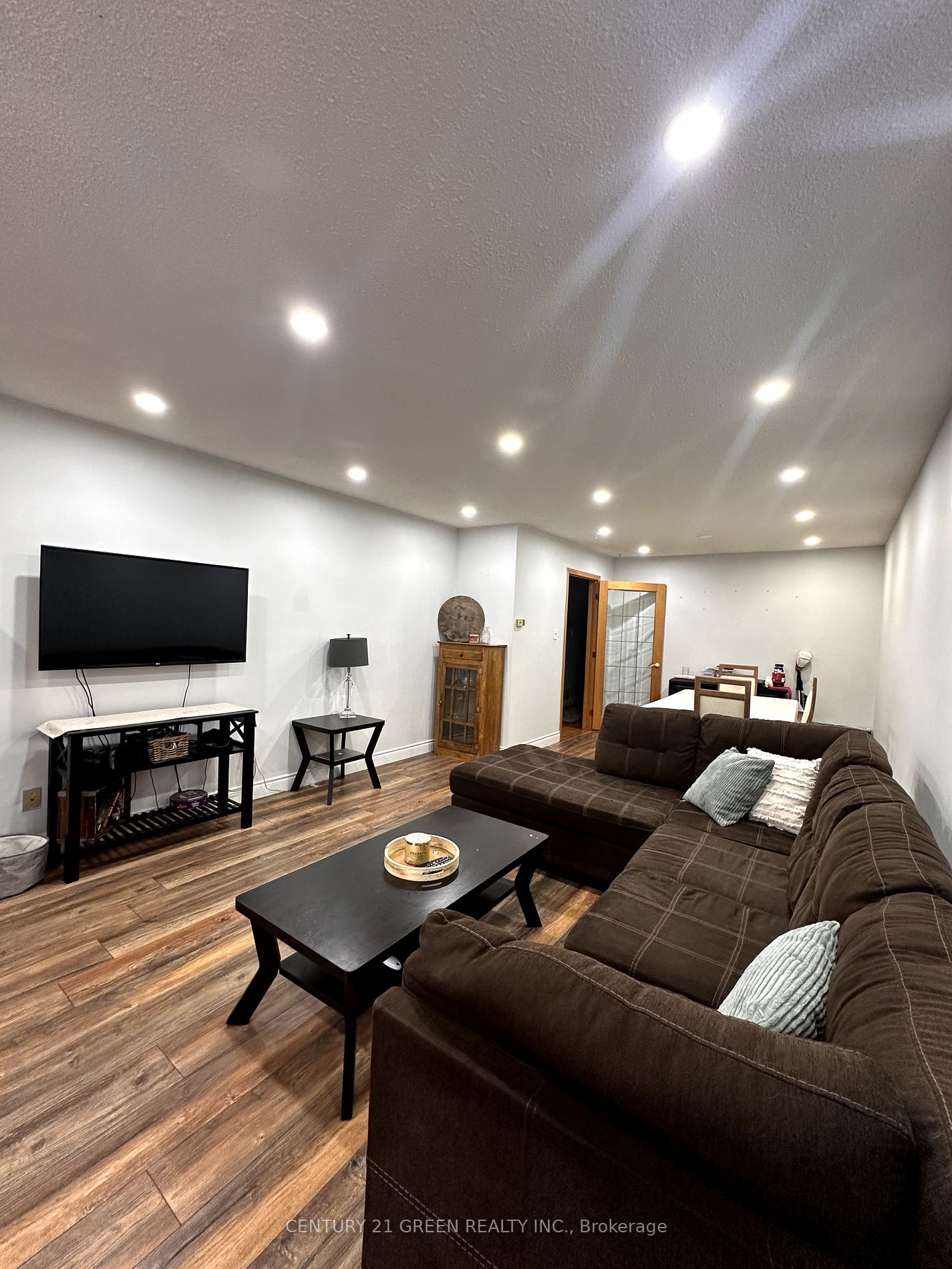 53 Goldring Drive