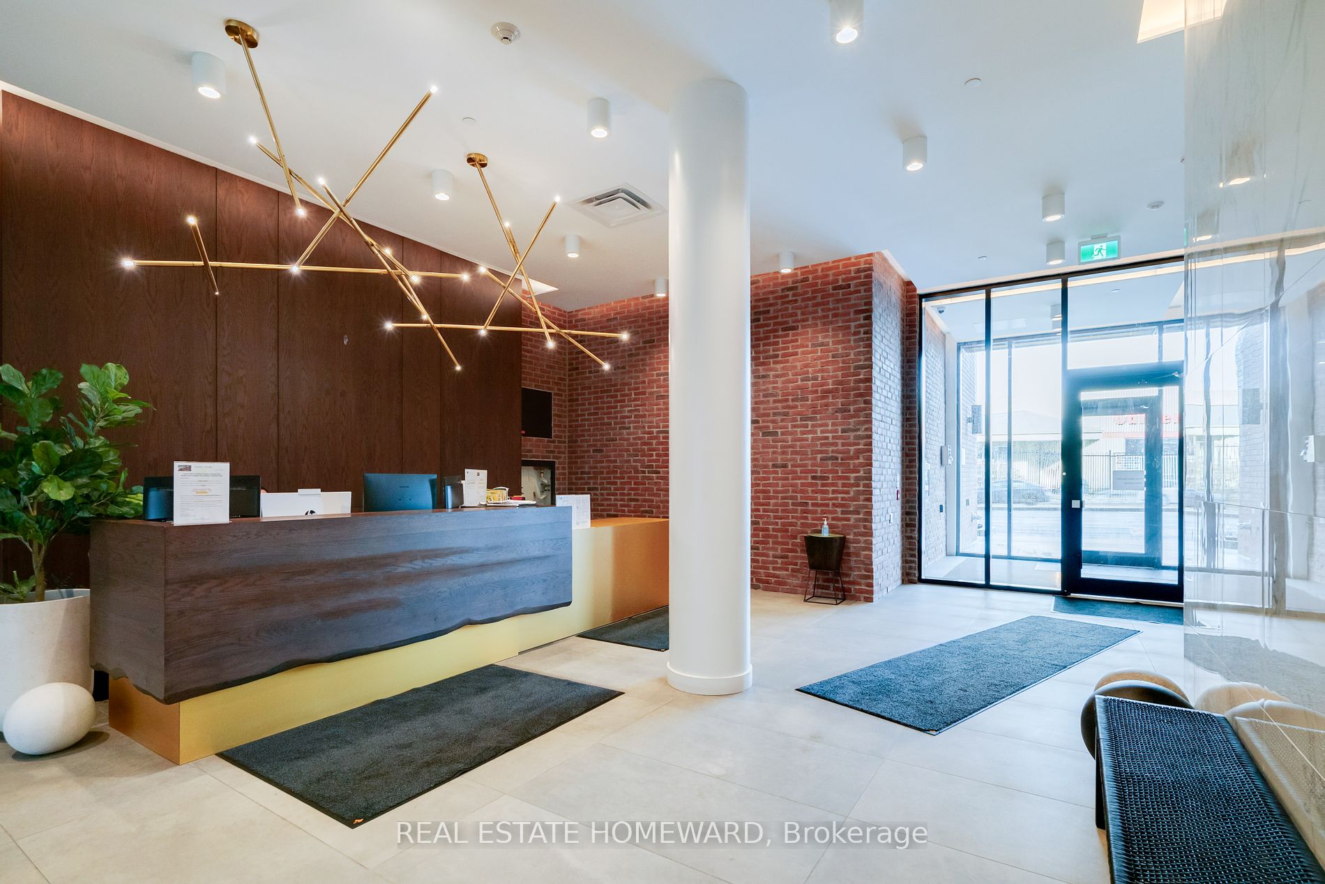 2799 Kingston Rd, #321