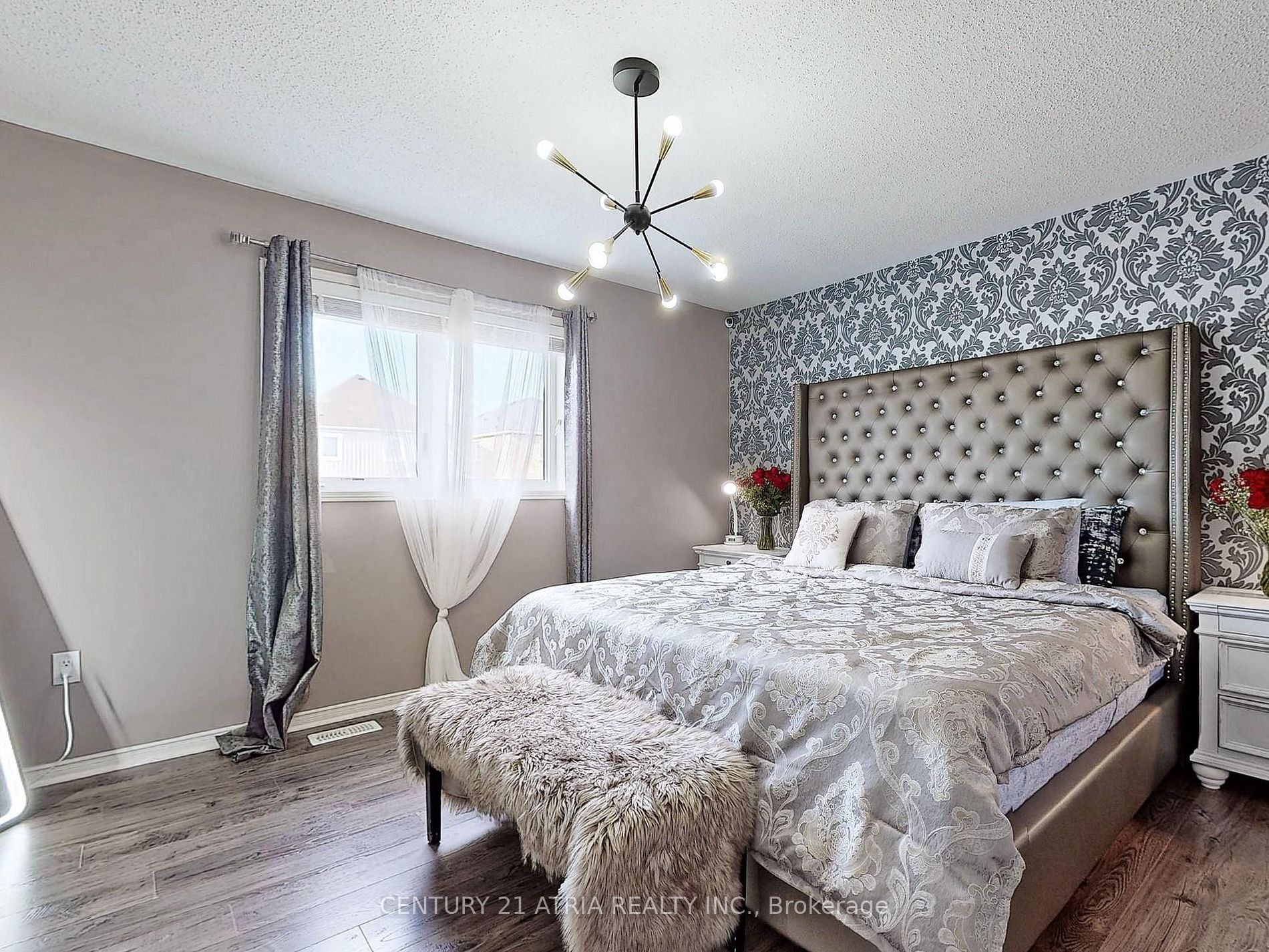 1165 Edward Bolton Cres