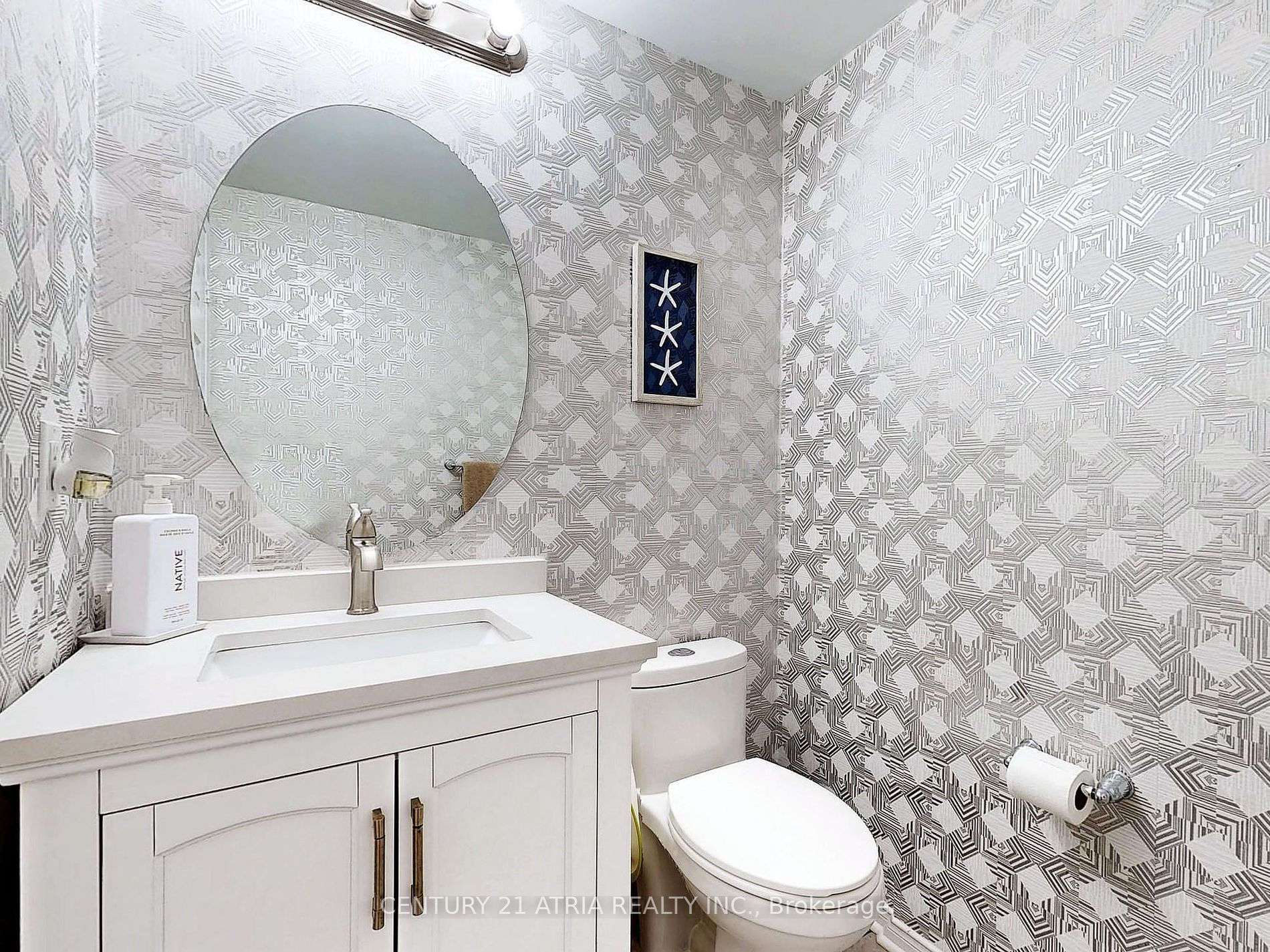 1165 Edward Bolton Cres