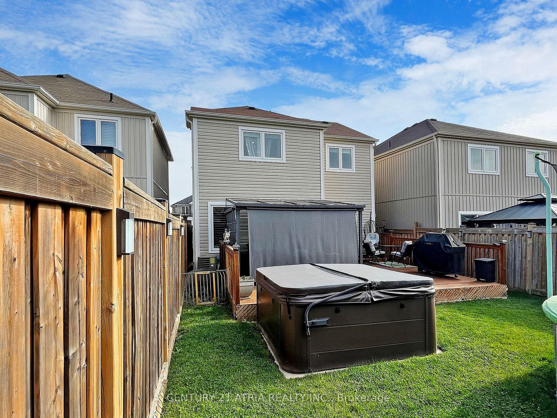 1165 Edward Bolton Cres