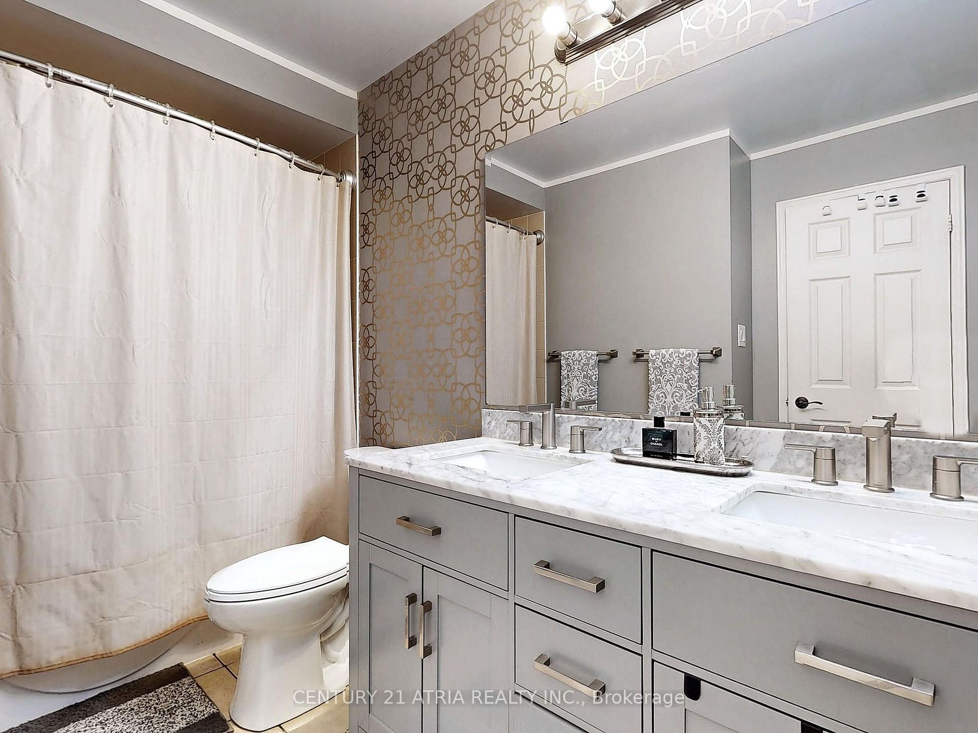 1165 Edward Bolton Cres