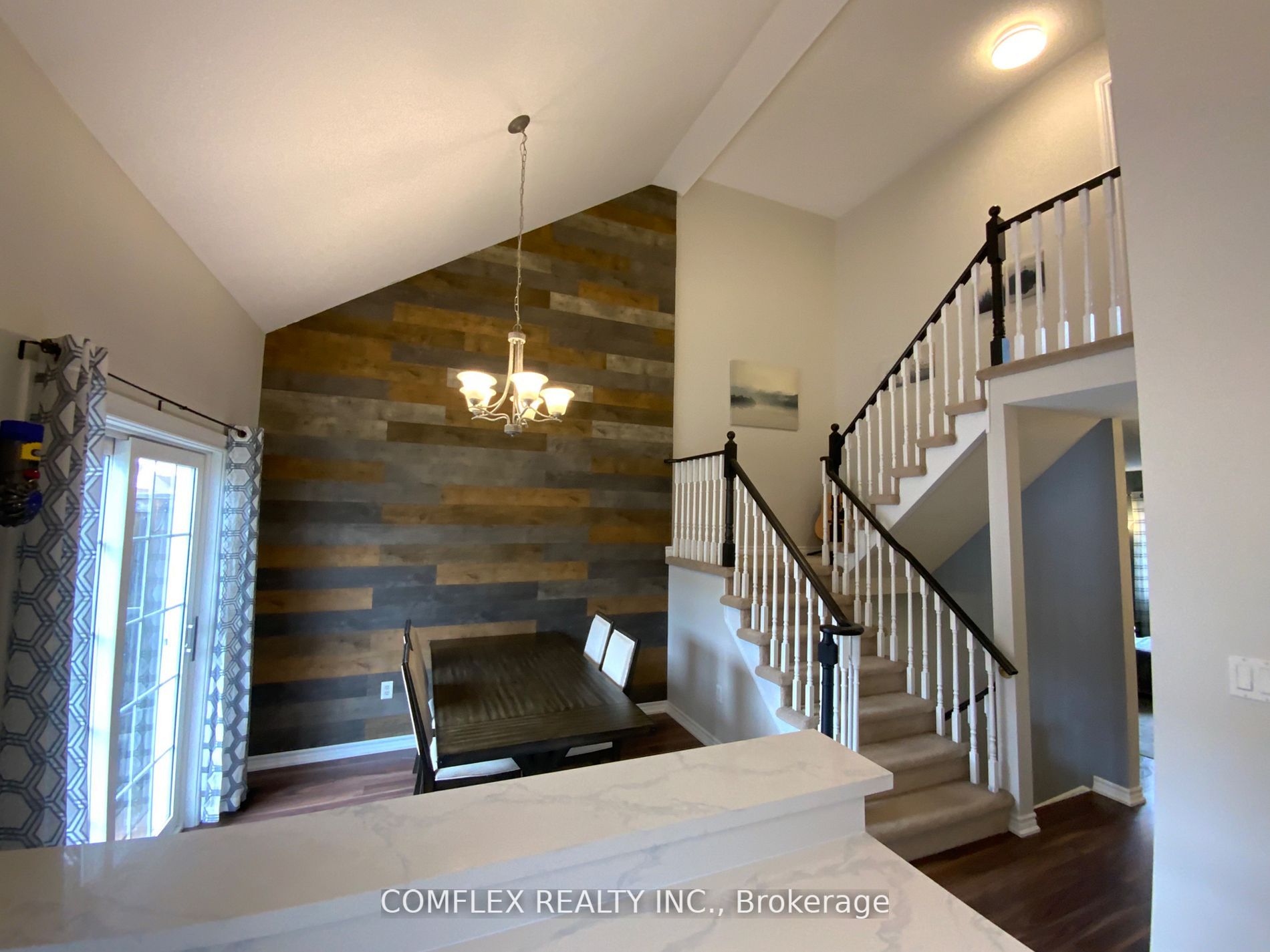 73 Wicker Park Way